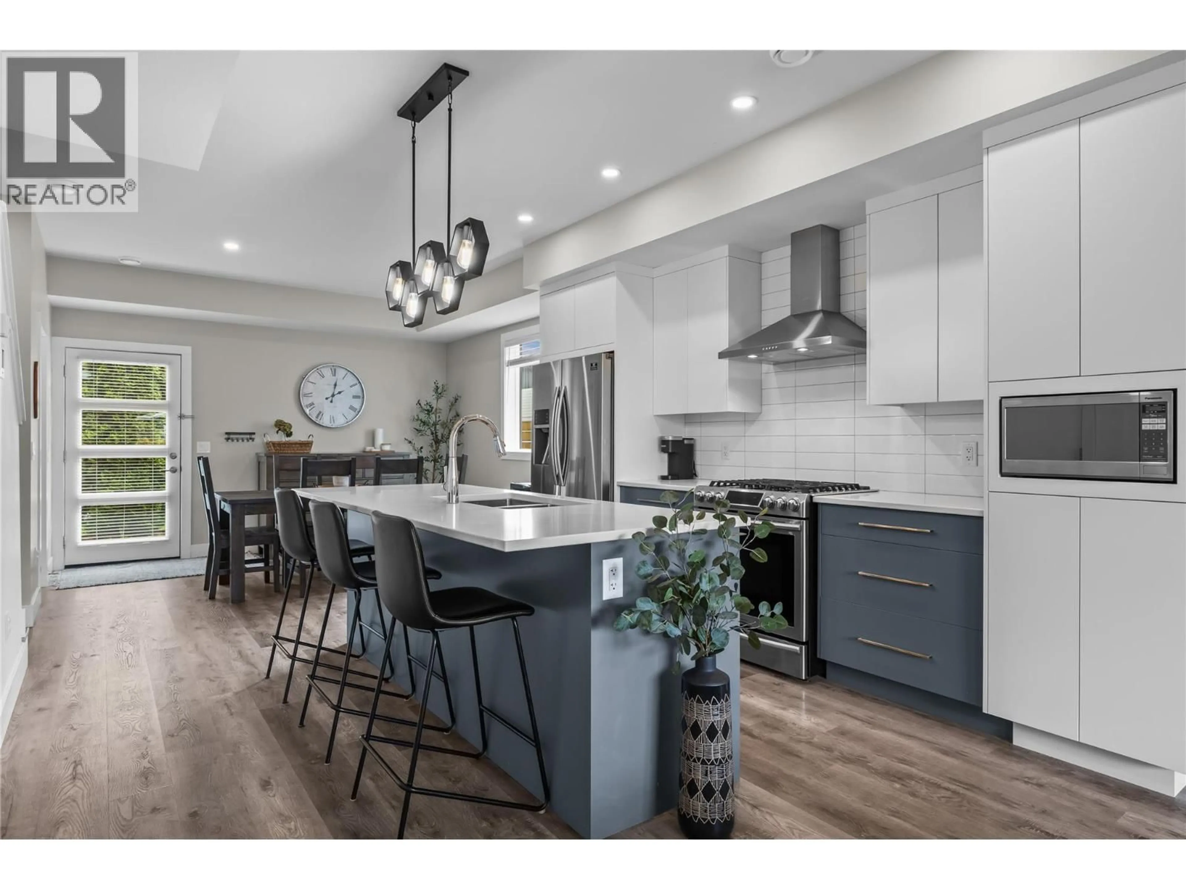 Open concept kitchen, unknown for 2 - 771 RAYMER AVENUE, Kelowna British Columbia V1Y4Z7