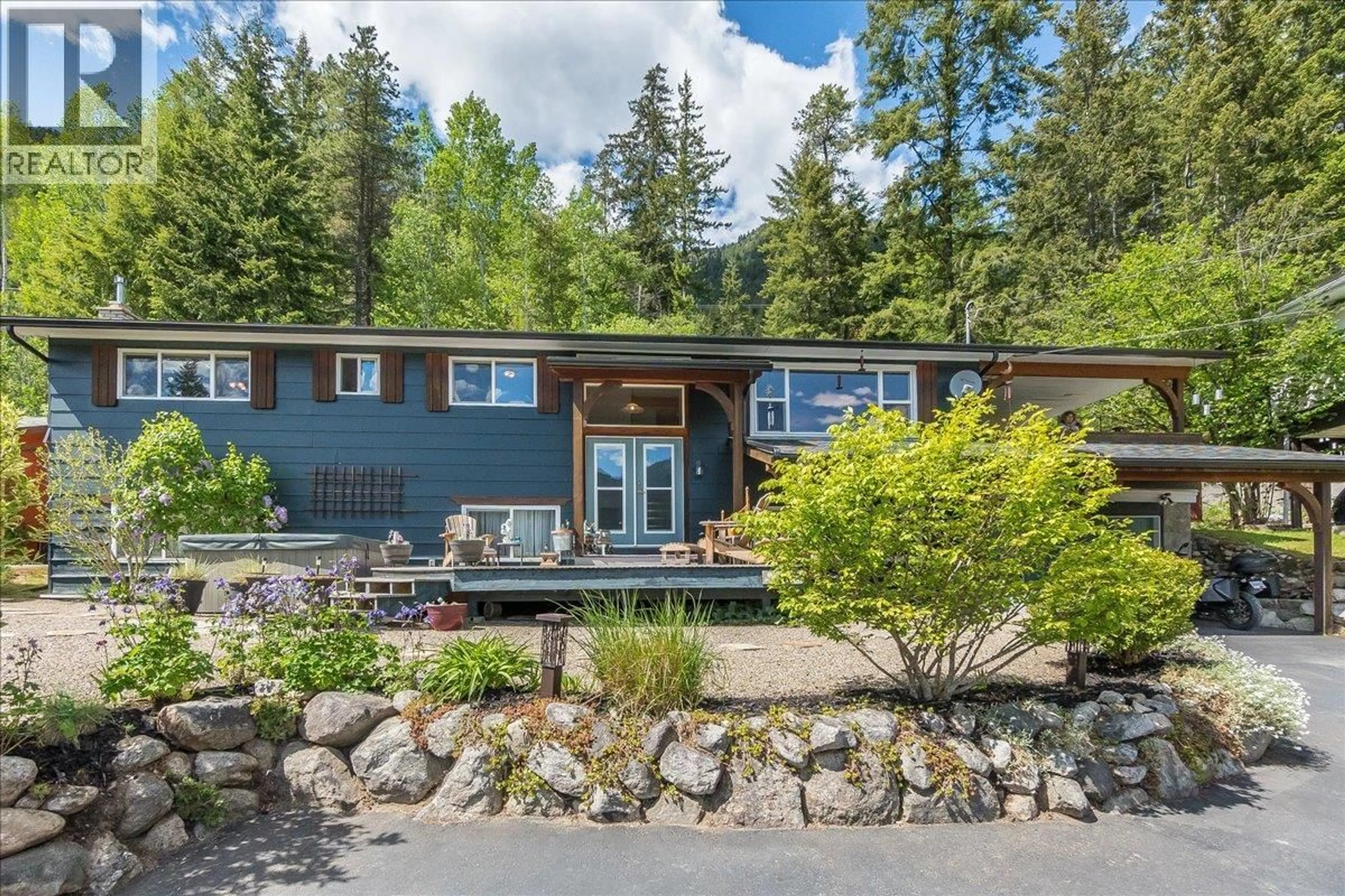 Unknown for 567 GODDARD ROAD, Nelson British Columbia V1L6H8