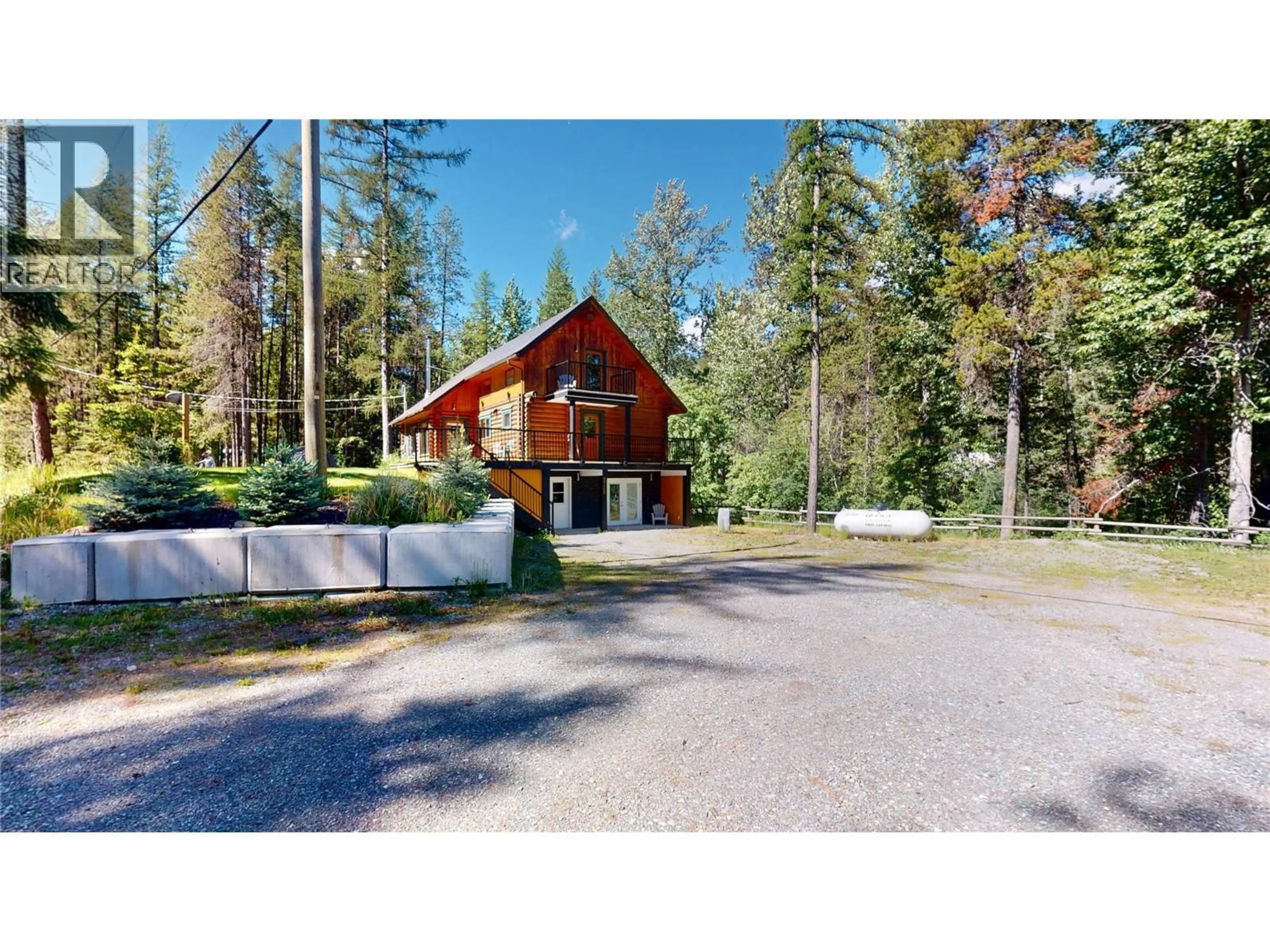 A pic from outside/outdoor area/front of a property/back of a property/a pic from drone, unknown for 9725 BRAUNAGEL ROAD, Moyie British Columbia V0B2A0