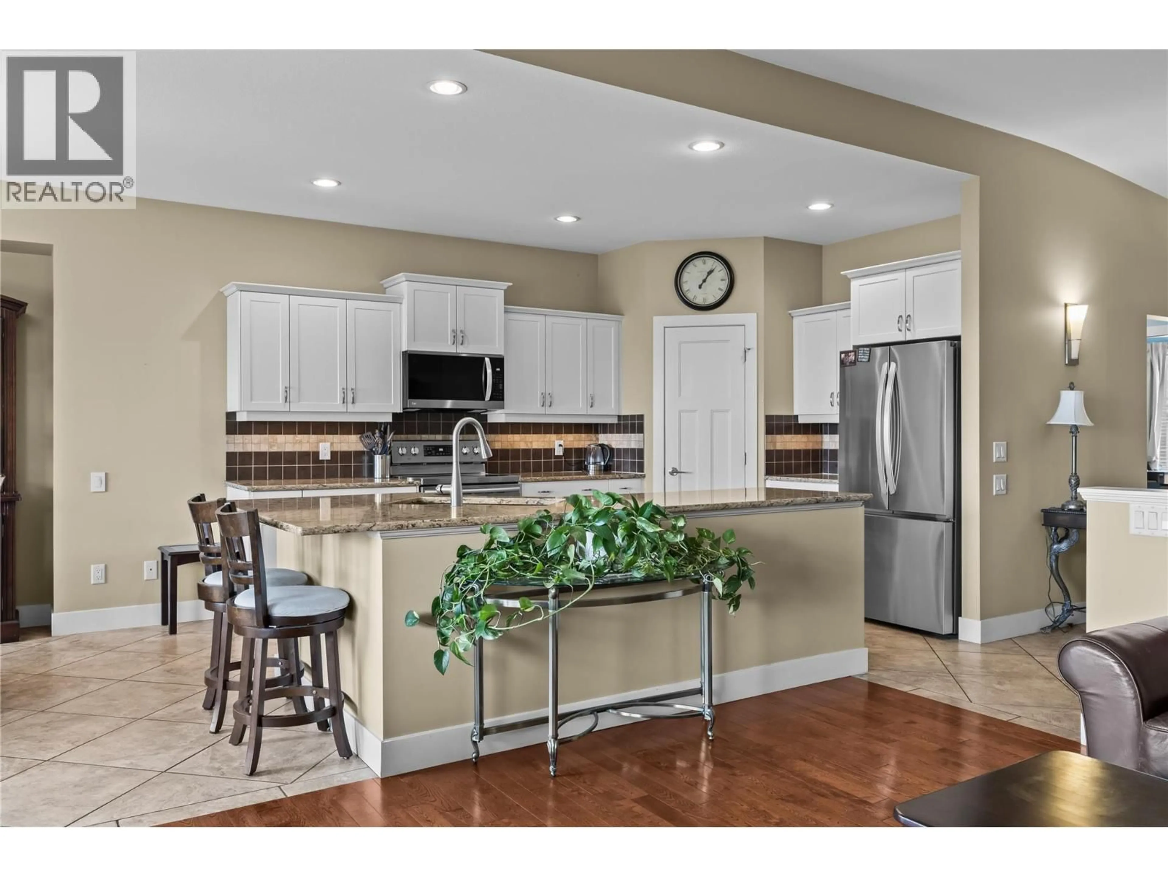 Open concept kitchen, unknown for 2 - 2421 GLACIER COURT, Kelowna British Columbia V1V3A6