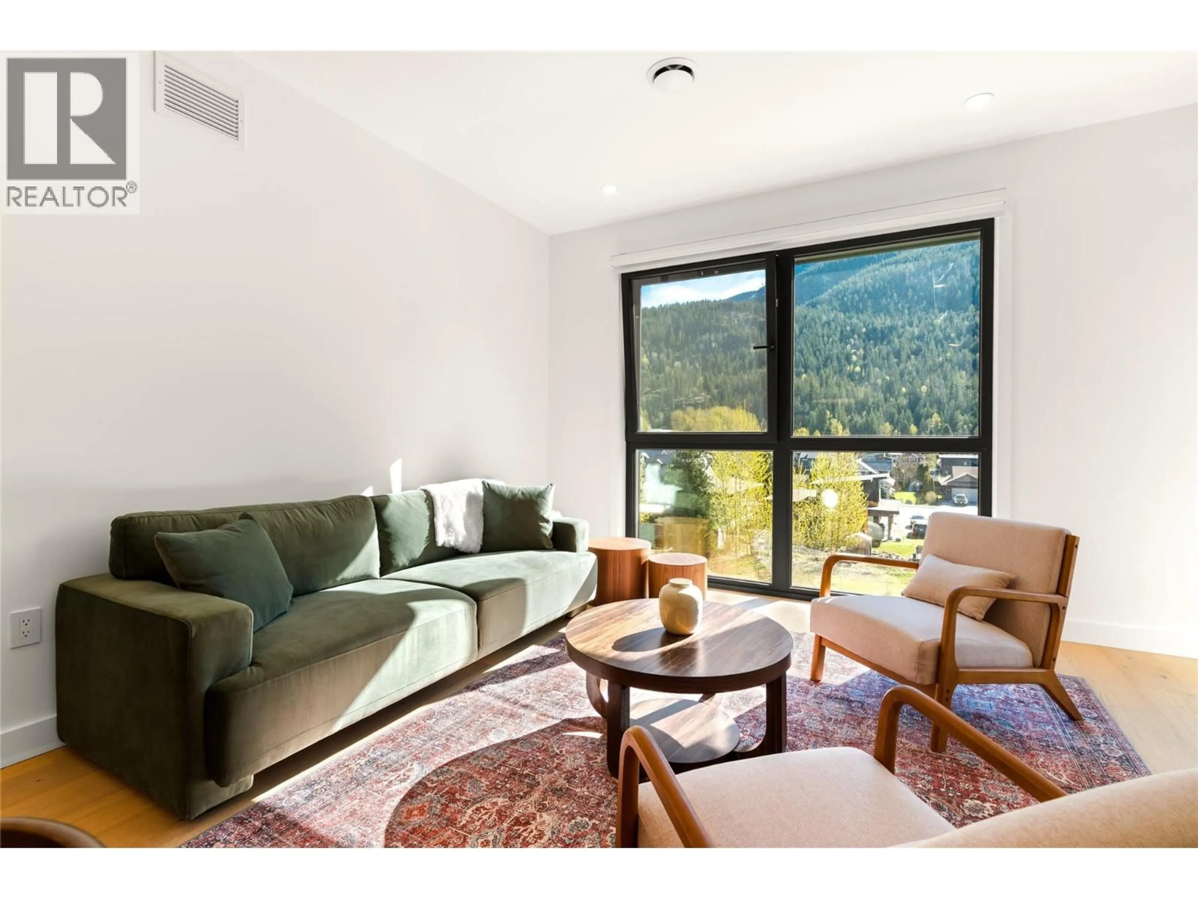 Living room with furniture, unknown for 1406 - 1702 COURSIER AVENUE, Revelstoke British Columbia V0E2S1