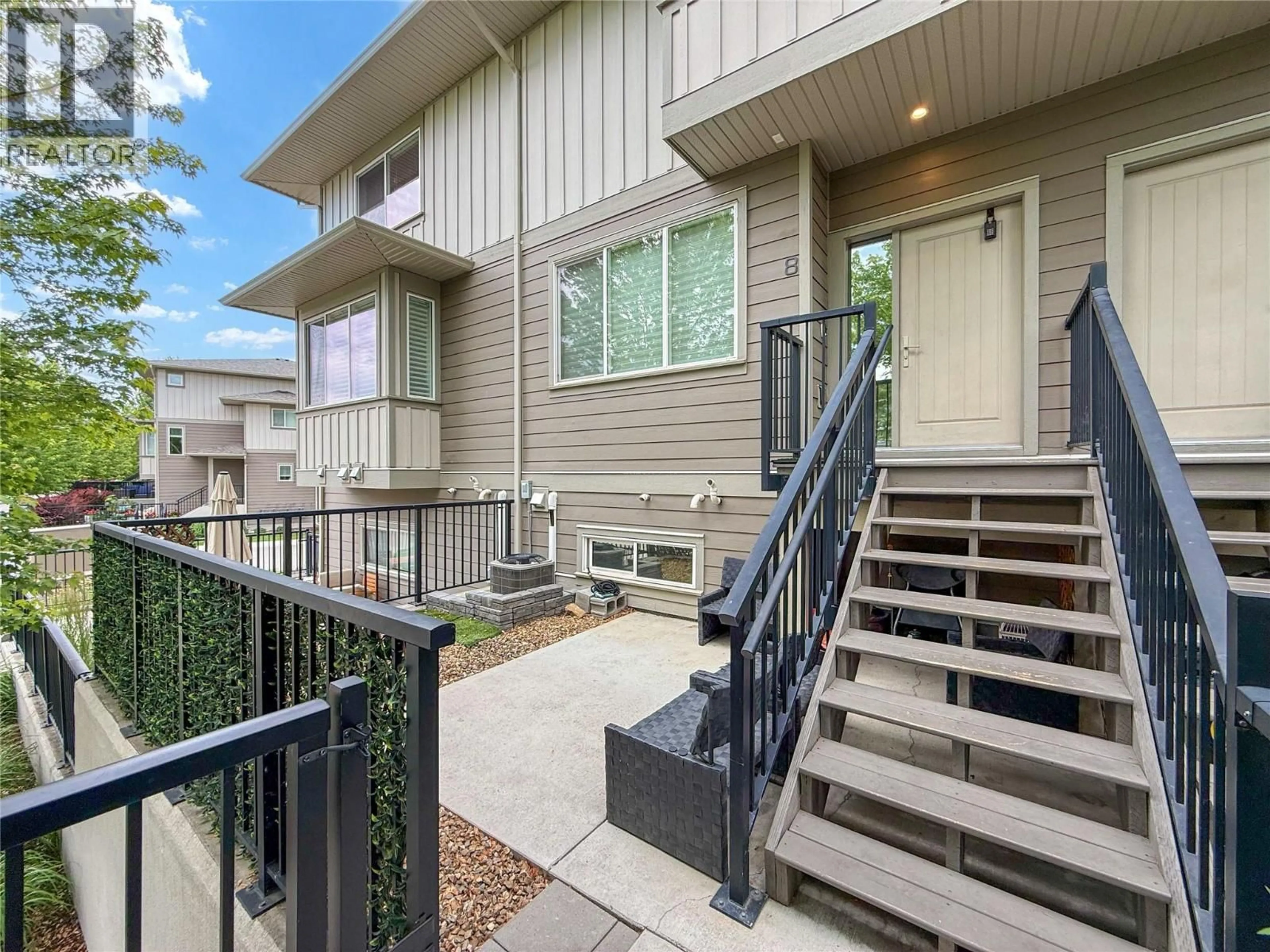 Unknown for 8 - 300 DRYSDALE BOULEVARD, Kelowna British Columbia V1V3E6