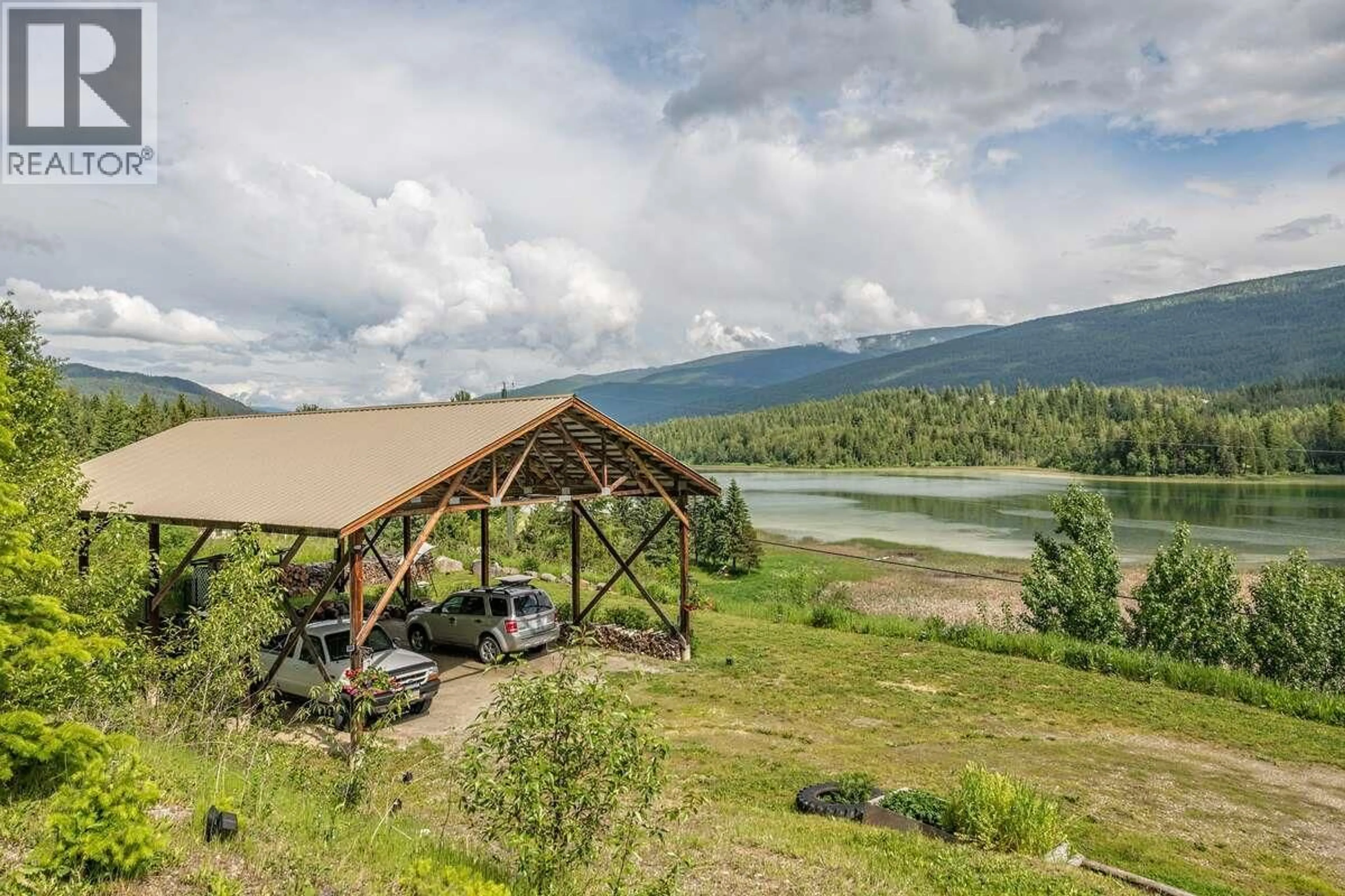 Unknown for 3304 WHITE LAKE ROAD, White Lake British Columbia V0E2W1