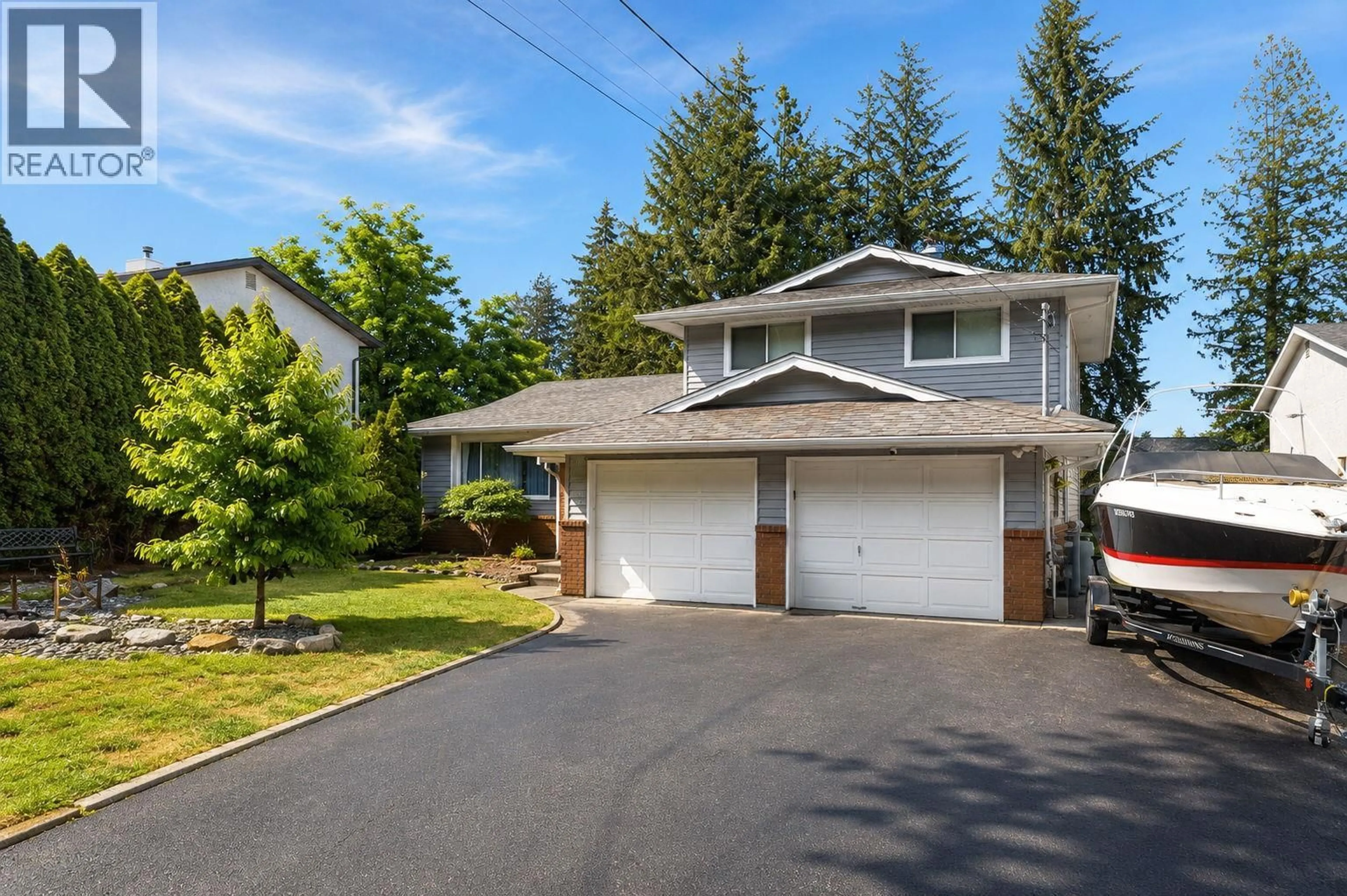 Home with vinyl exterior material, street for 3125 WEBBER ROAD, West Kelowna British Columbia V4T1E7