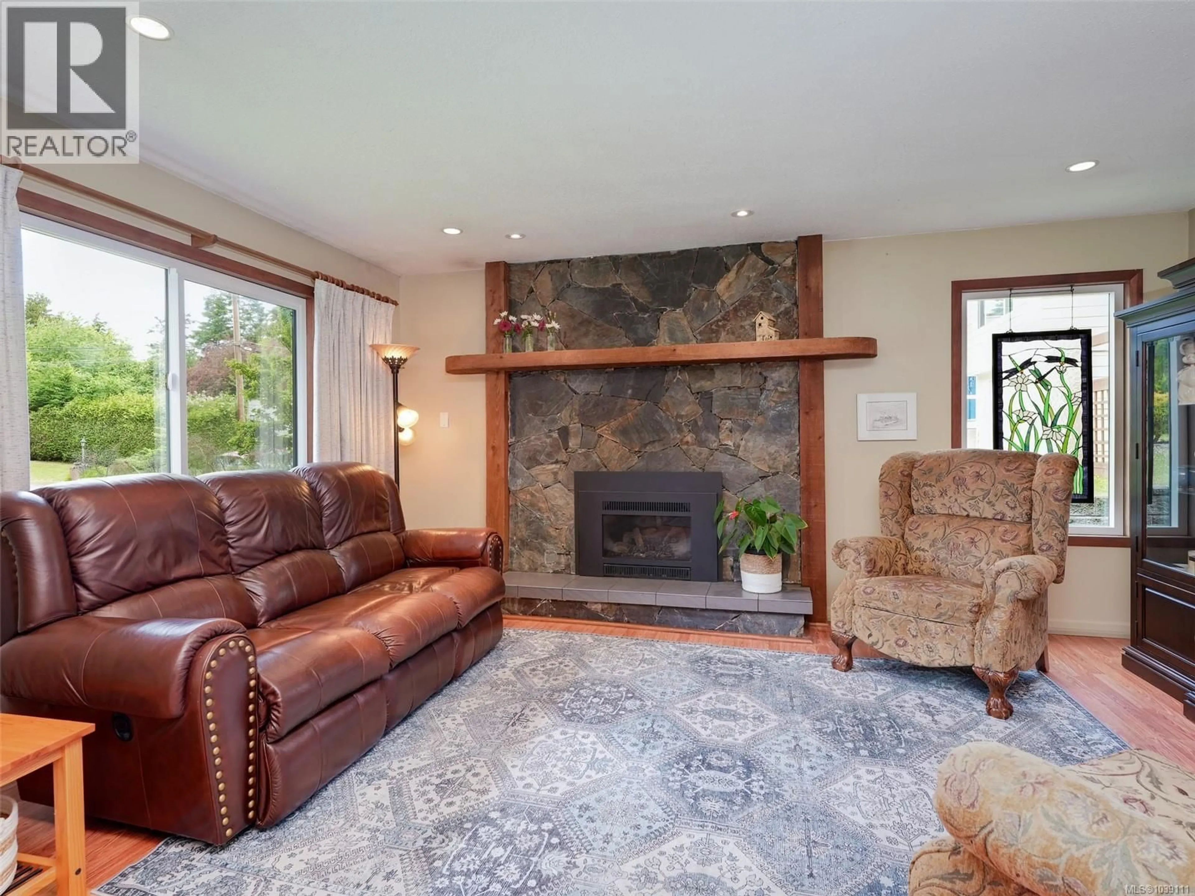 Living room with furniture, unknown for 2167 BANFORD PLACE, Sooke British Columbia V9Z0W6