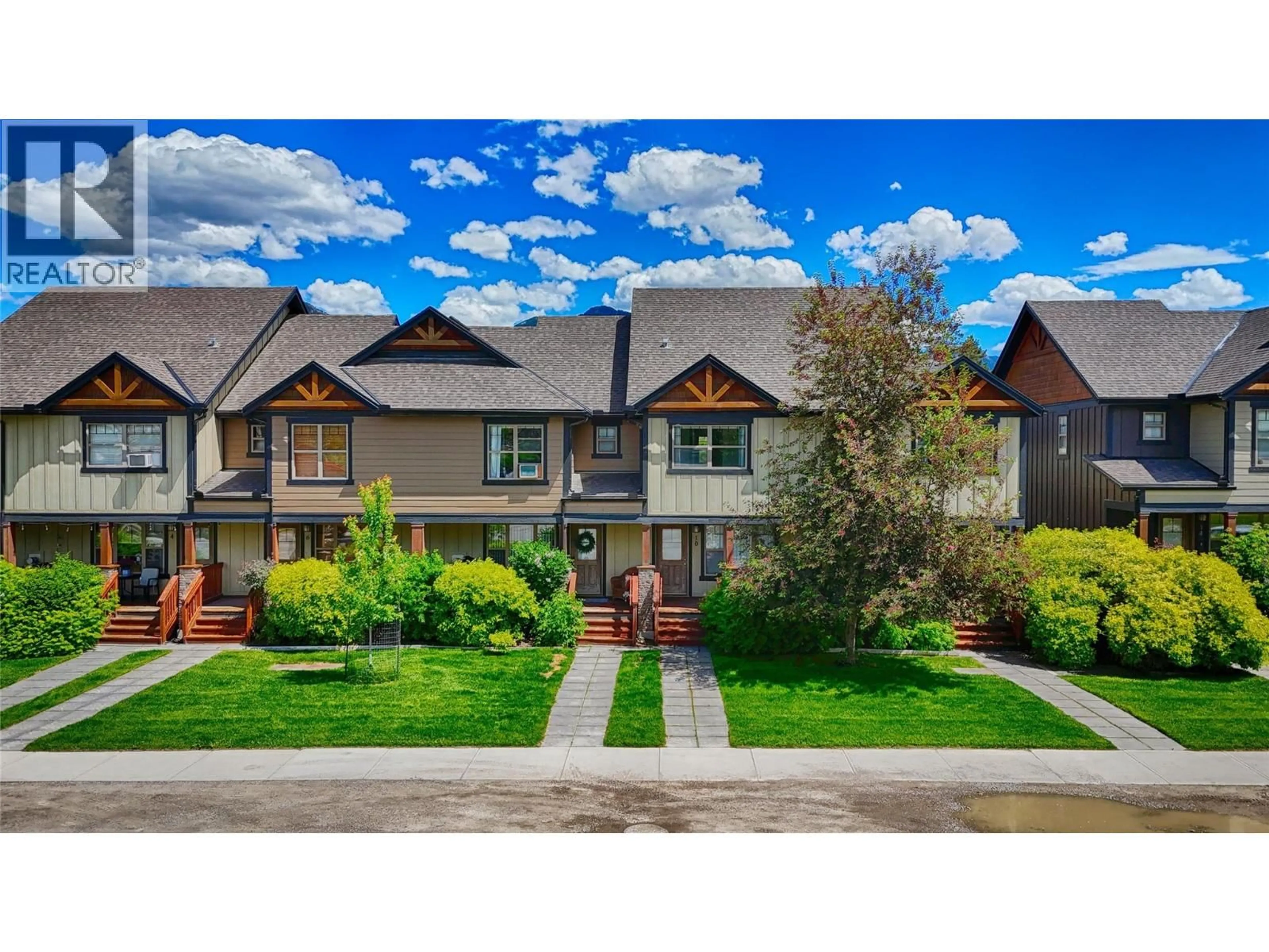Unknown for 10 - 1000 9TH STREET, Invermere British Columbia V0A1K4