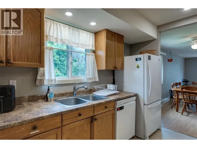 1 - 500 LESTER ROAD, Kelowna 2