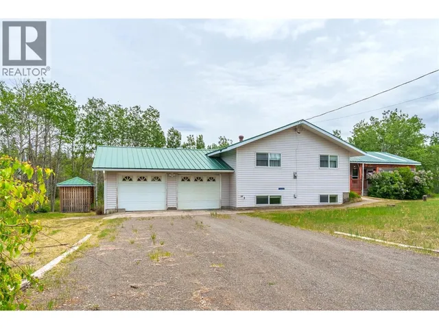 1912 CHASM ROAD, 70 Mile House 2