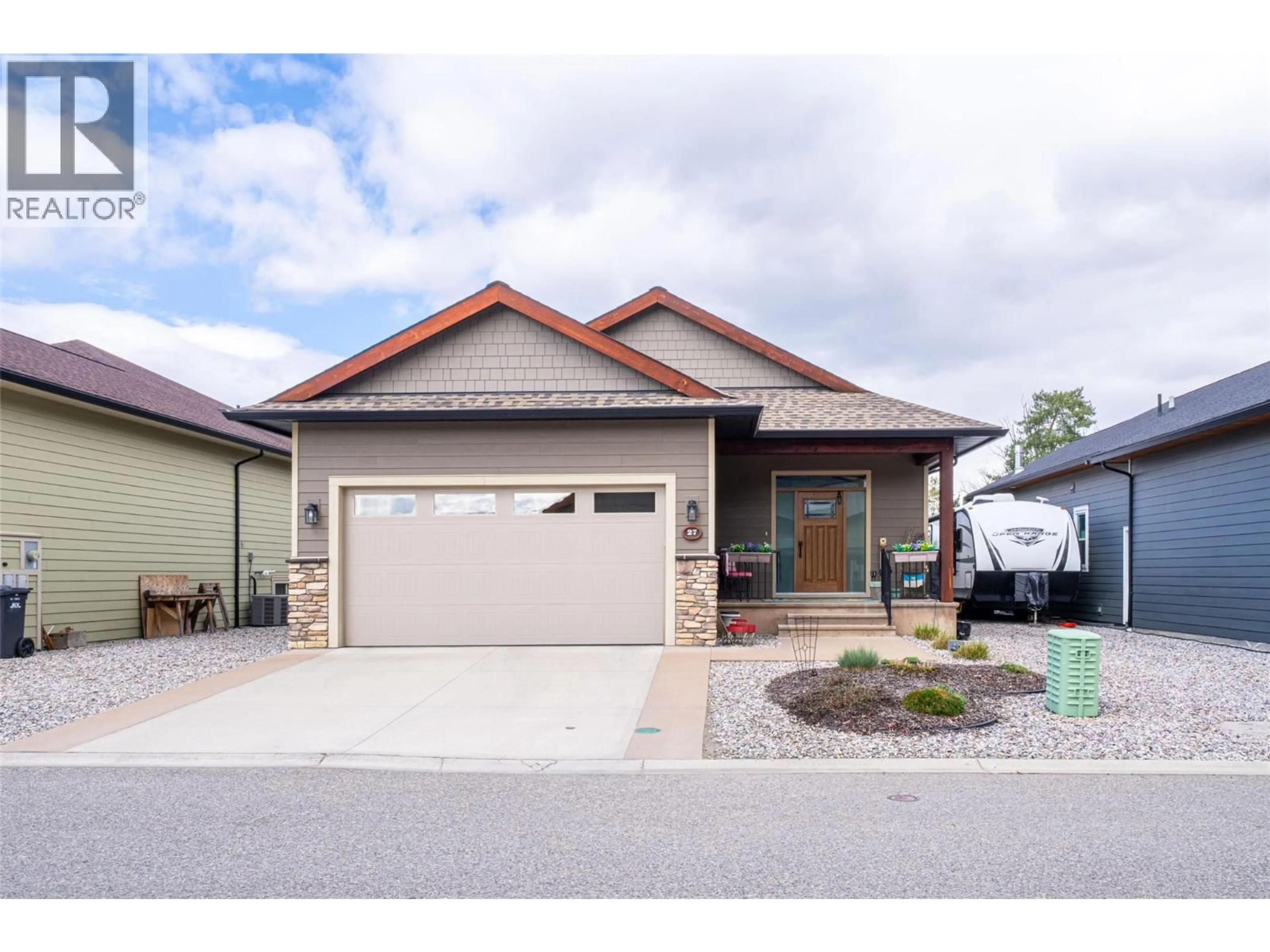 Unknown for 27 - 2444 YORK AVENUE, Armstrong British Columbia V4Y0Y3