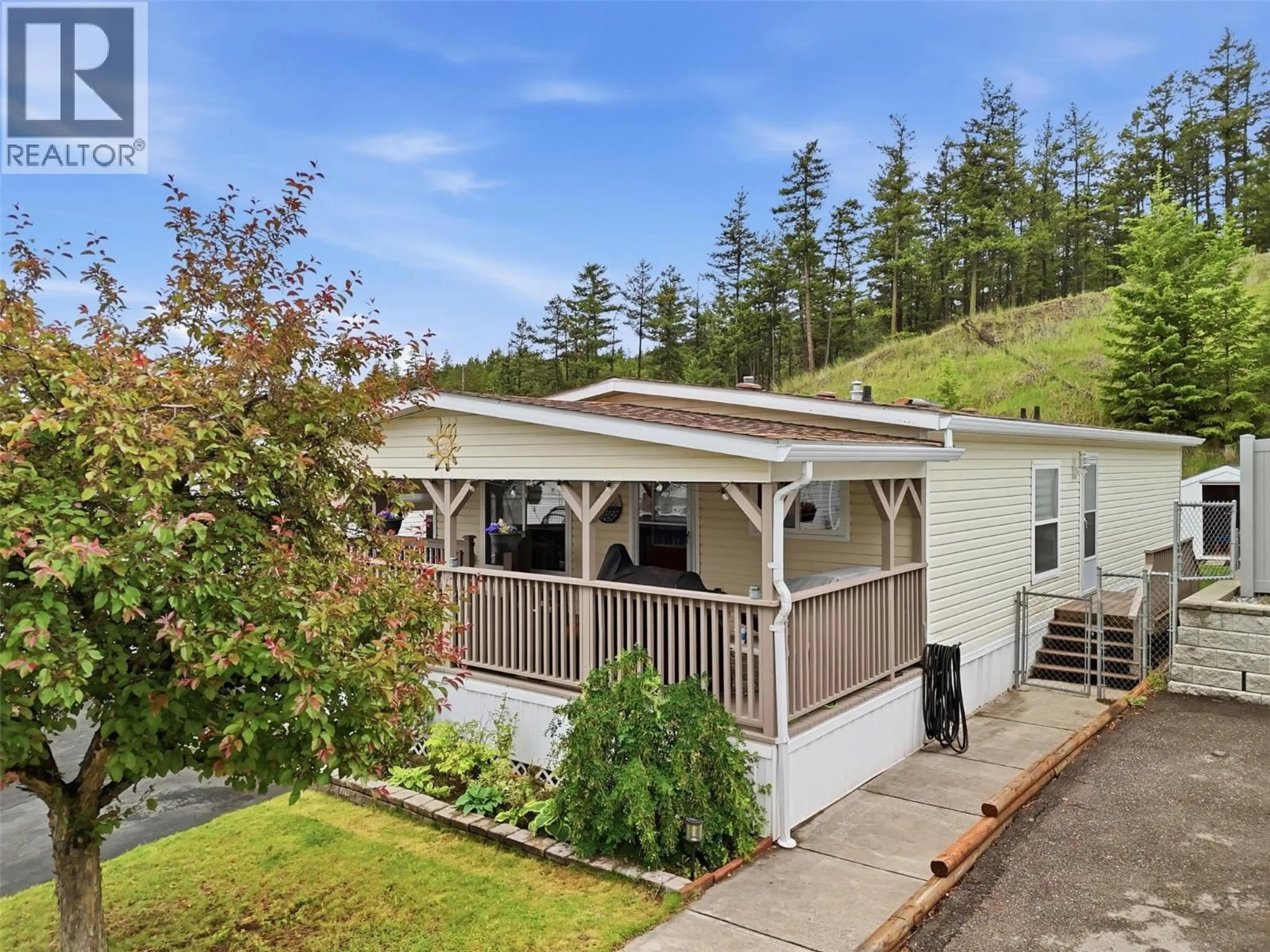 Home with vinyl exterior material, mountain view for 125 - 1555 HOWE ROAD, Kamloops British Columbia V1S1Y4