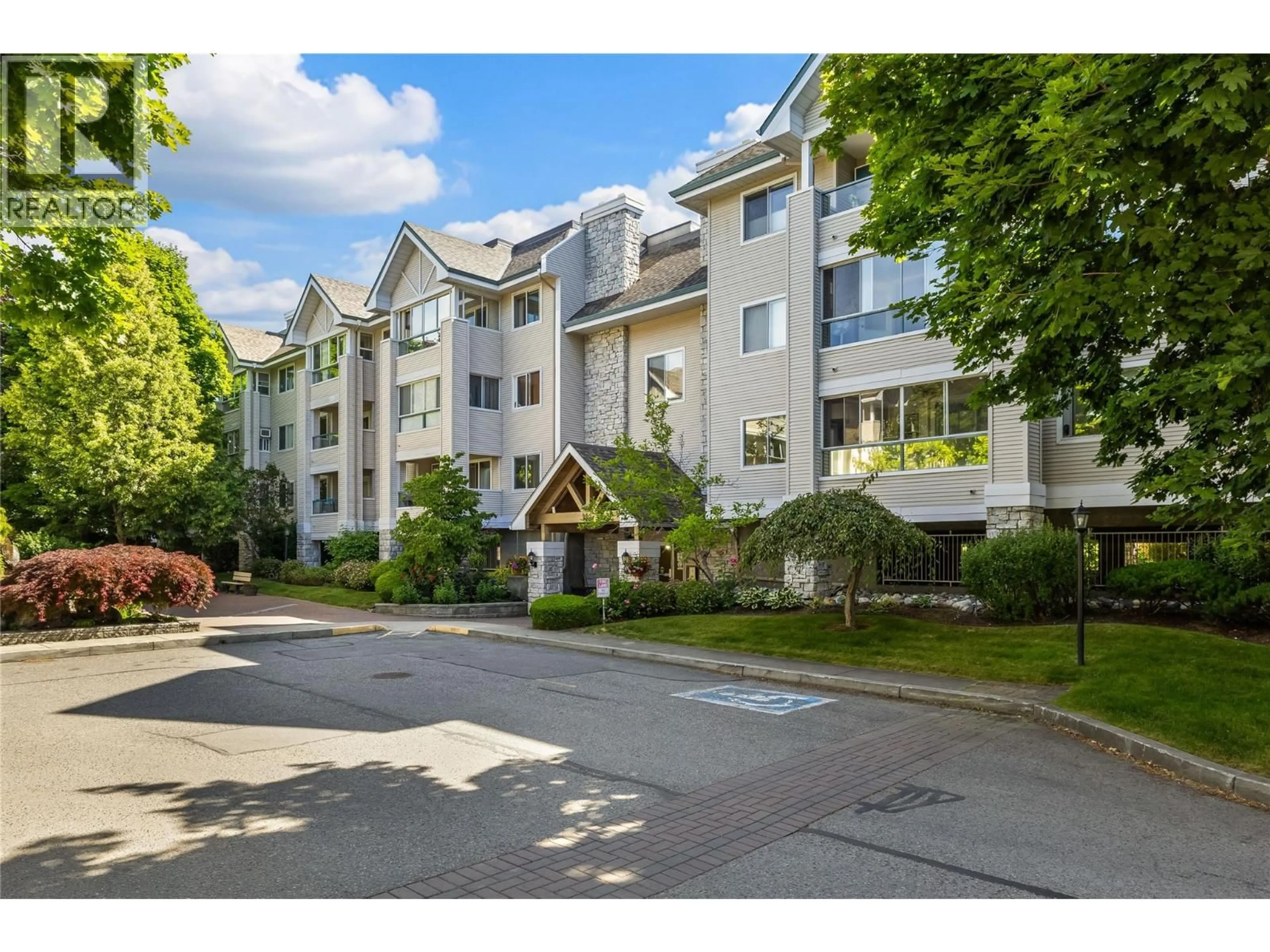 Unknown for 304 - 980 GLENWOOD AVENUE, Kelowna British Columbia V1Y9P2