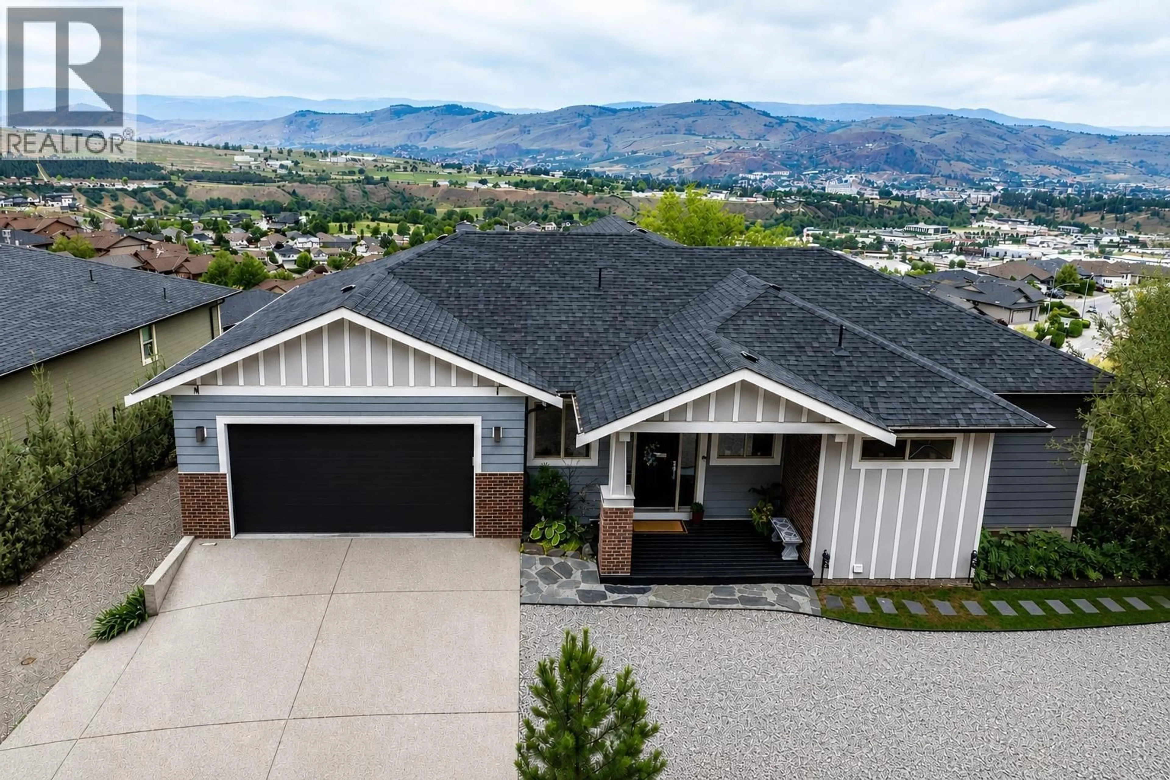 Home with vinyl exterior material, mountain view for 989 MT IDA LANE, Vernon British Columbia V1B4C3