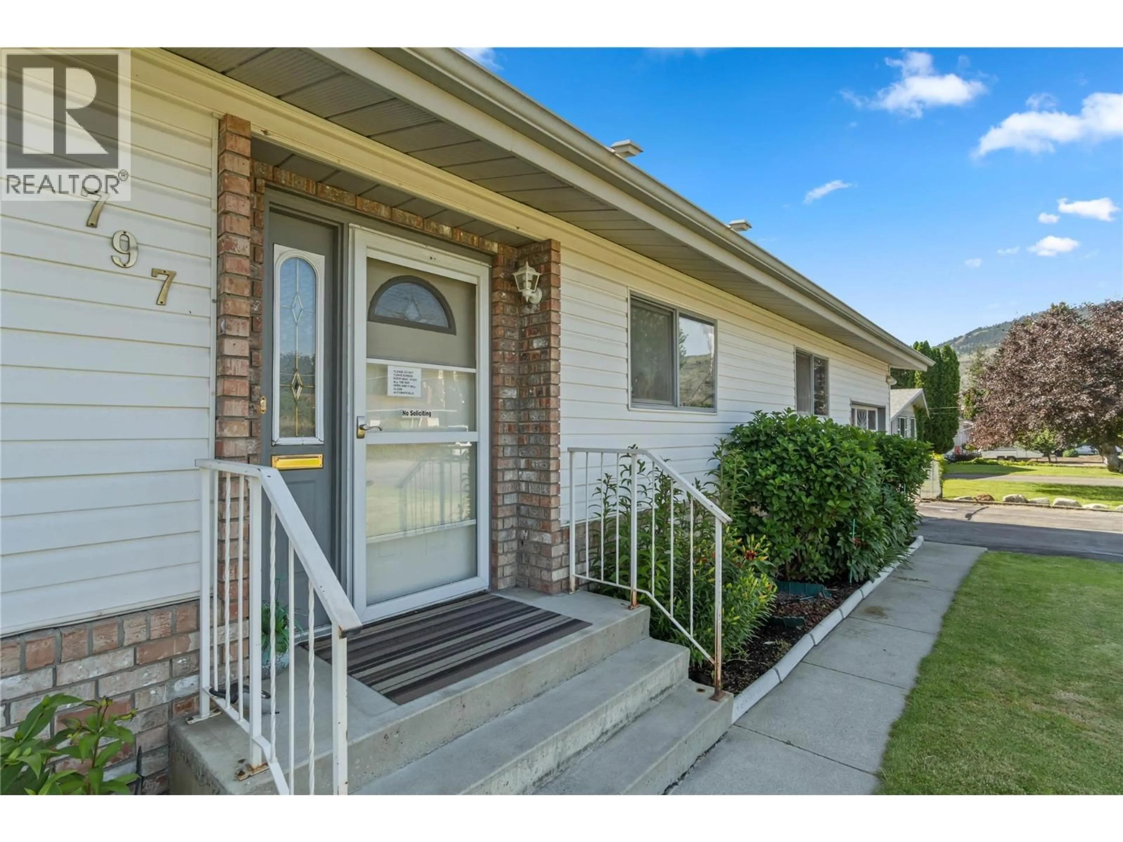 Unknown for 797 RIDGEVIEW TERRACE, Kamloops British Columbia V2B4G8