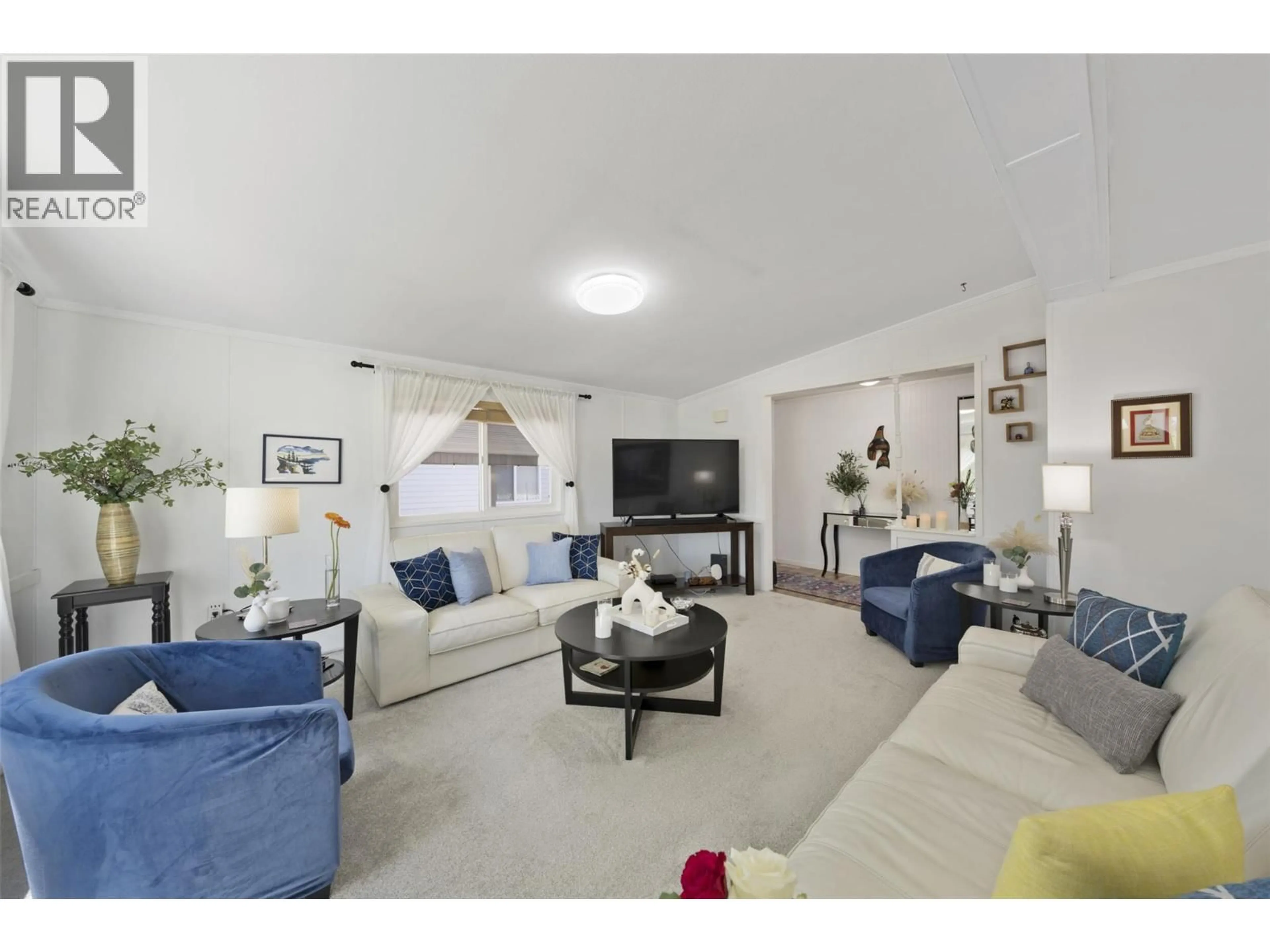 Living room with furniture, unknown for 57 - 1850 SHANNON LAKE ROAD, West Kelowna British Columbia V4T1L6