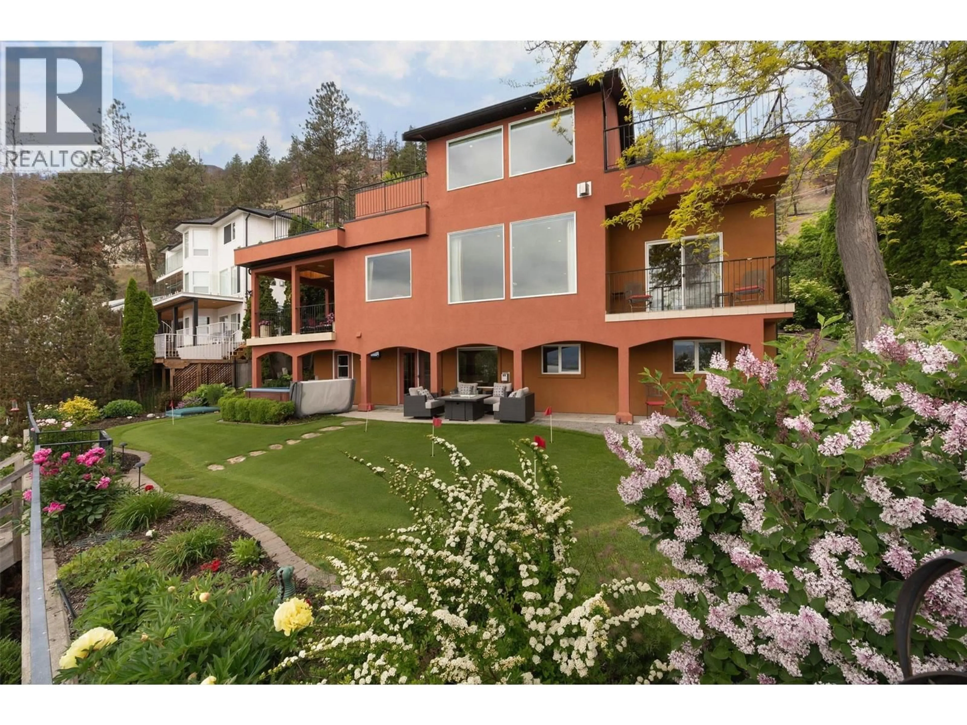 Unknown for 683 WESTSIDE ROAD SOUTH, West Kelowna British Columbia V1Z3S2