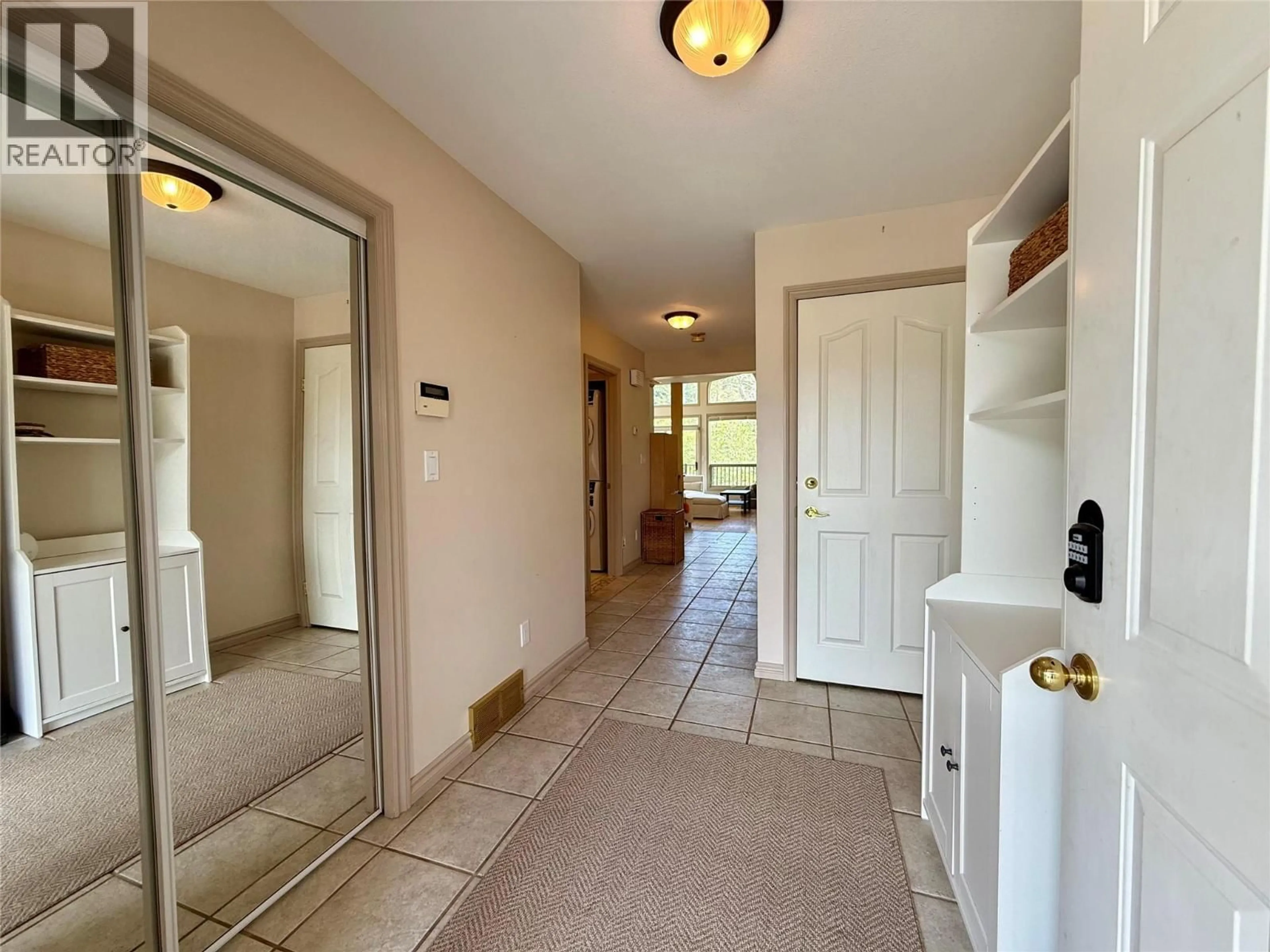 Indoor entryway for 1203 - 5201 FAIRWAY DRIVE, Fairmont Hot Springs British Columbia V0B1L1