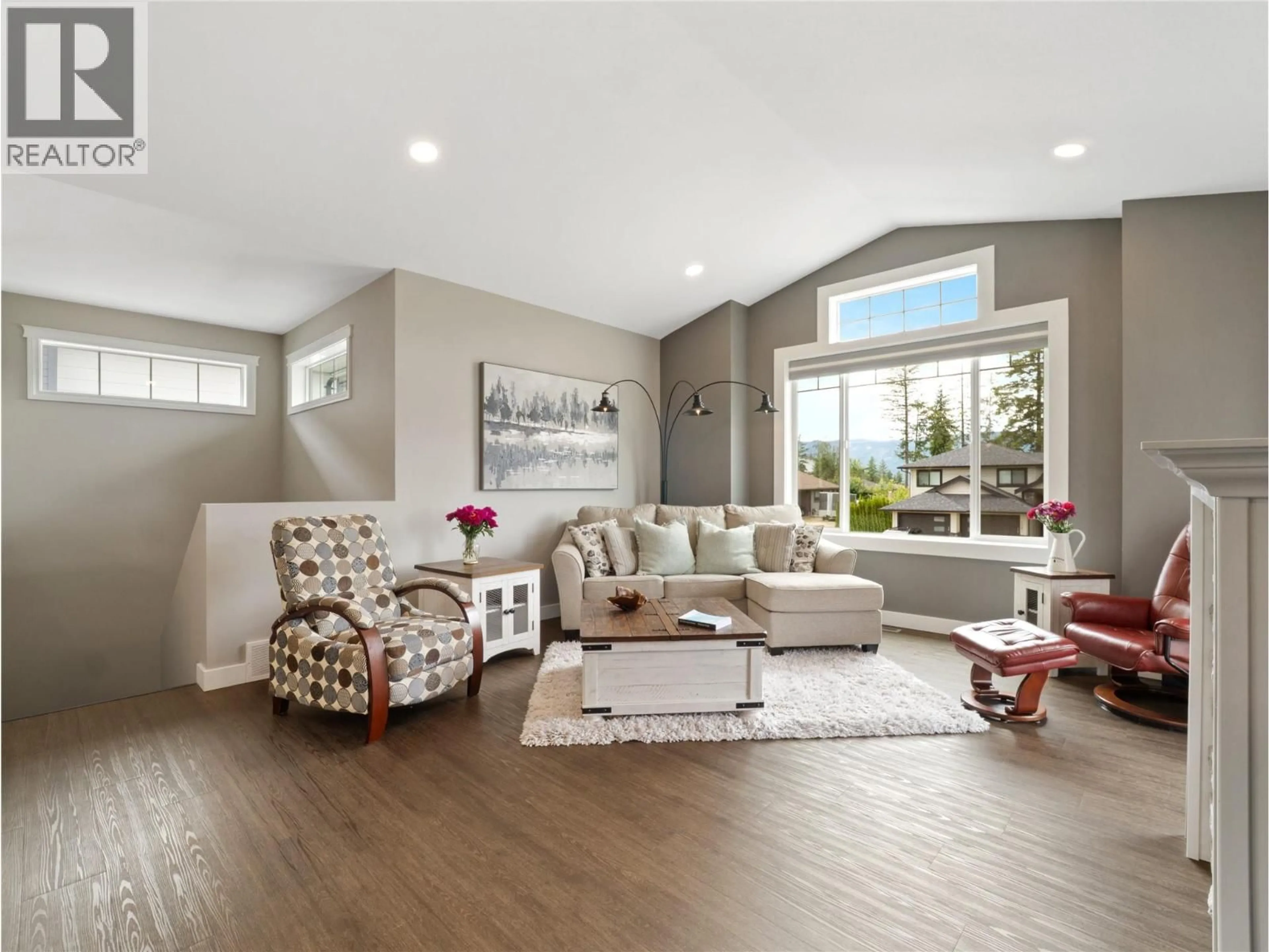 Living room with furniture, unknown for 1280 23 STREET SOUTHEAST, Salmon Arm British Columbia V1E0C7