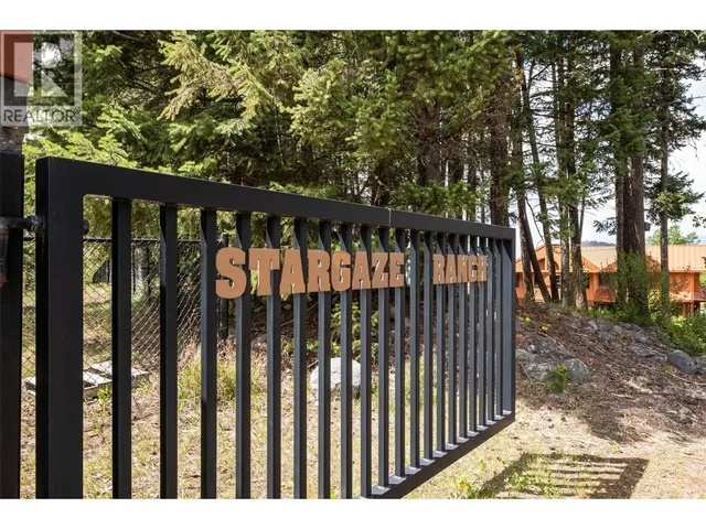 1306 HUCKLEBERRY ROAD, Kelowna 2