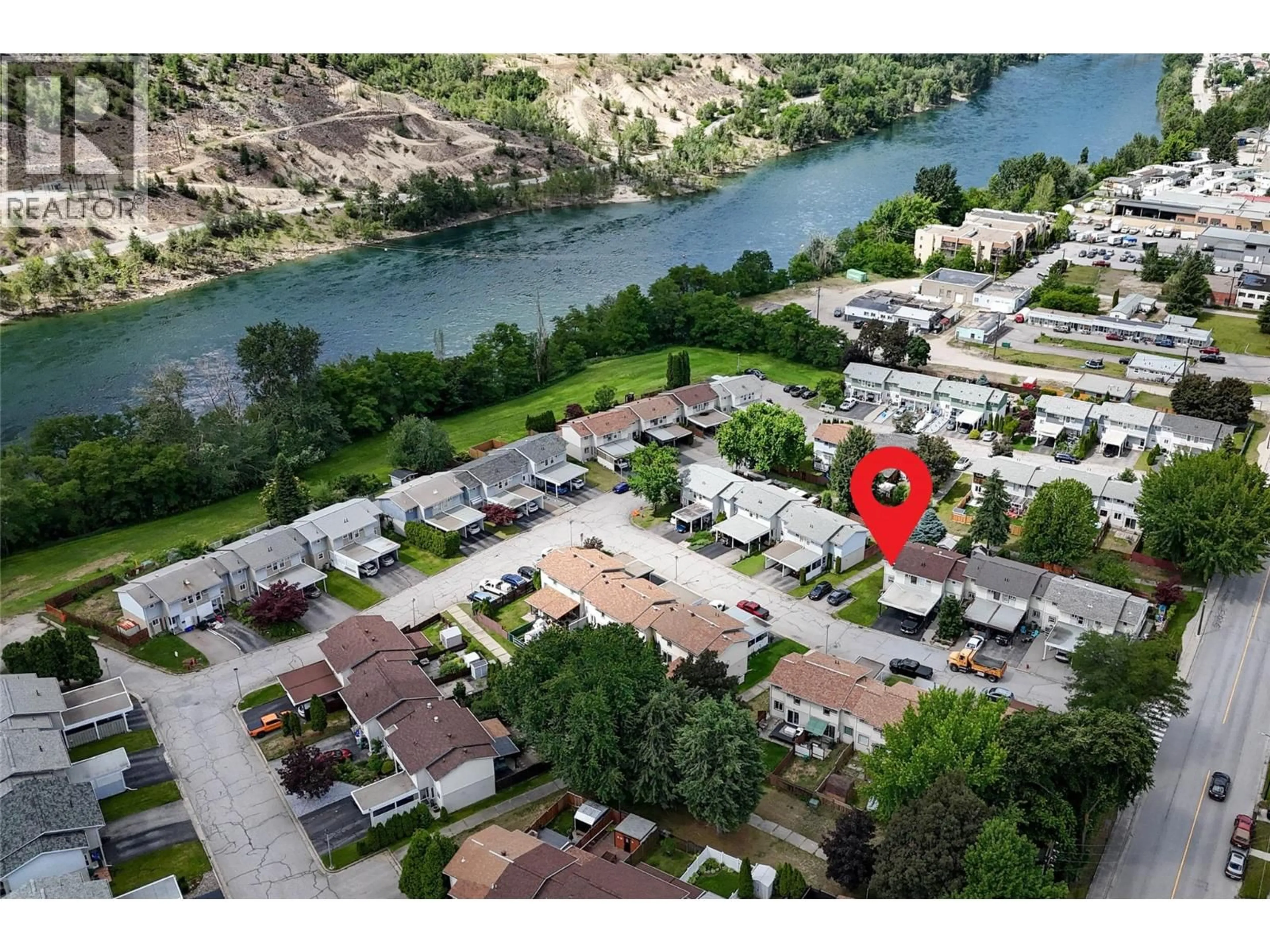 A pic from outside/outdoor area/front of a property/back of a property/a pic from drone, mountain view for 1213 PRIMROSE STREET, Trail British Columbia V1R4M8