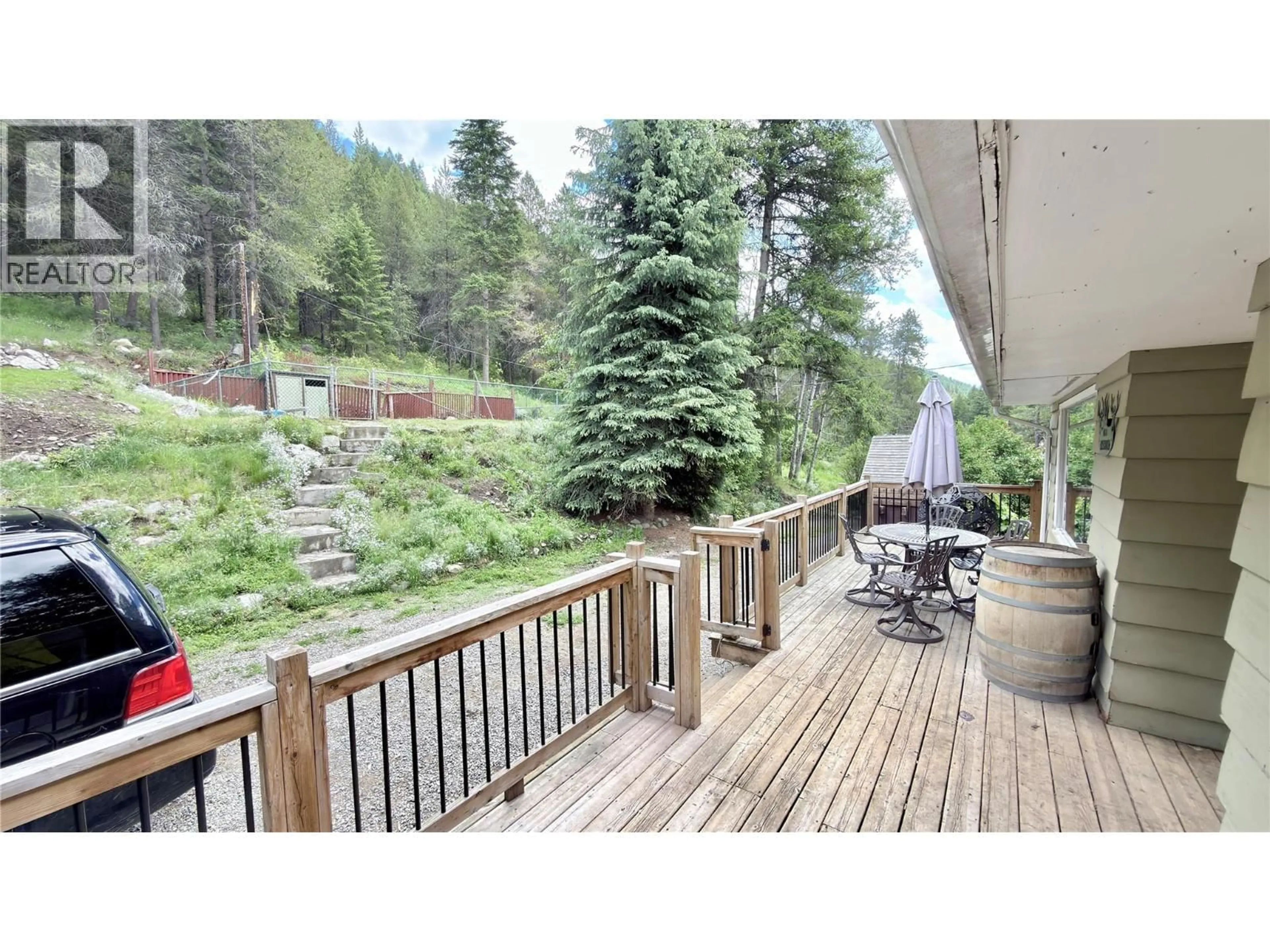 Patio, forest/trees view for 550 STRATHMORE AVENUE, Greenwood British Columbia V0H1J0