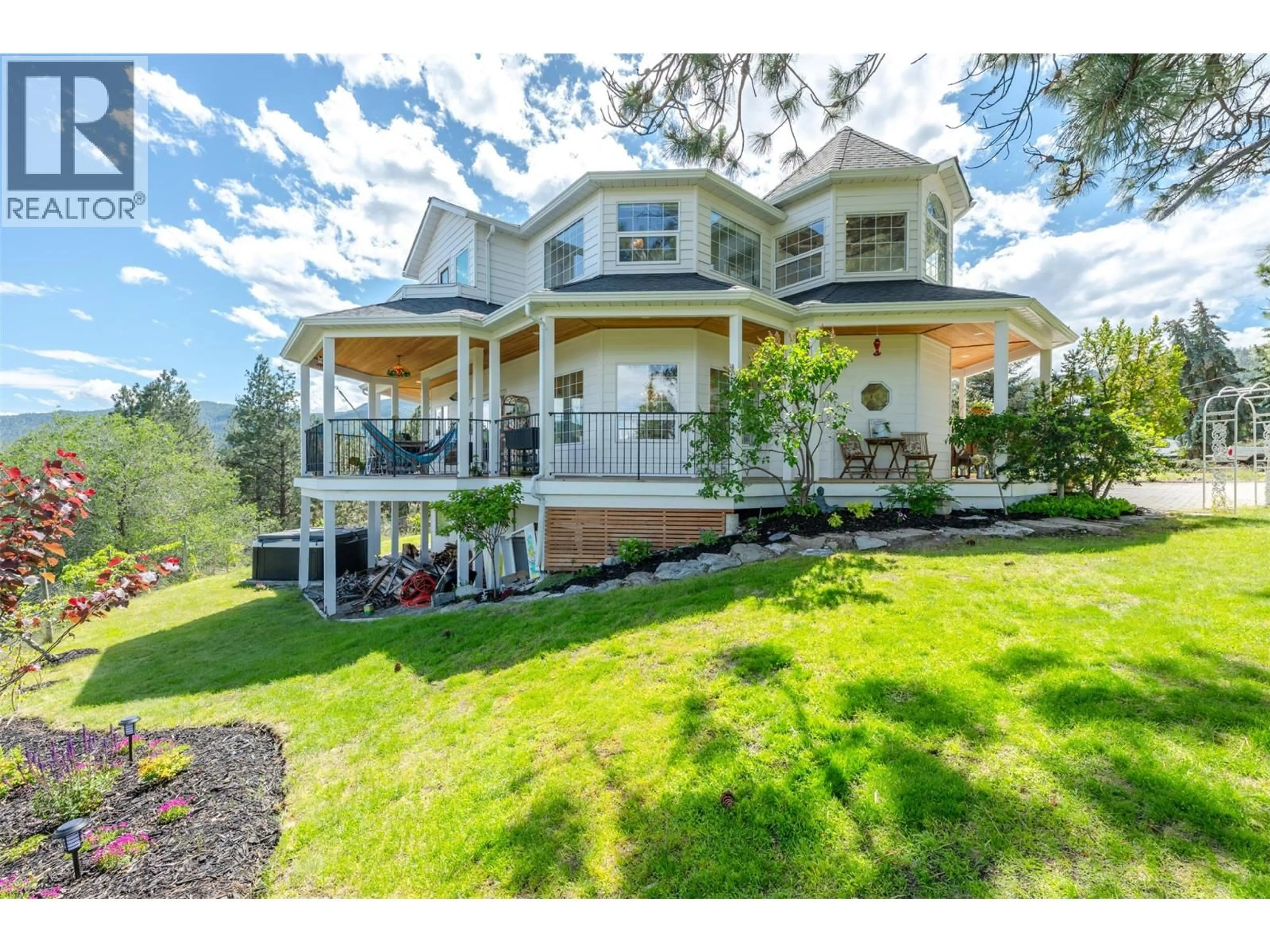 A pic from outside/outdoor area/front of a property/back of a property/a pic from drone, unknown for 9331 CANYON VIEW ROAD, Summerland British Columbia V0H1Z2