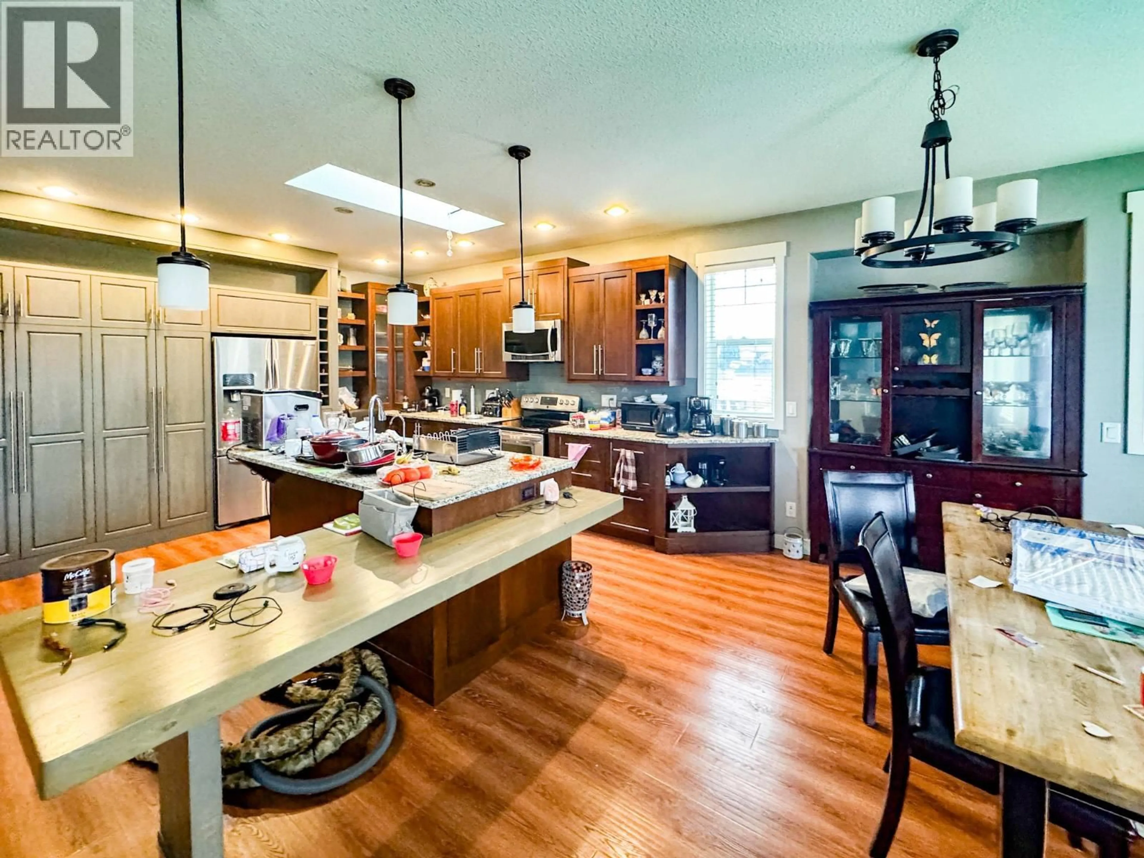 Open concept kitchen, unknown for 4026 OLEANDER DRIVE, Osoyoos British Columbia V0H1V1