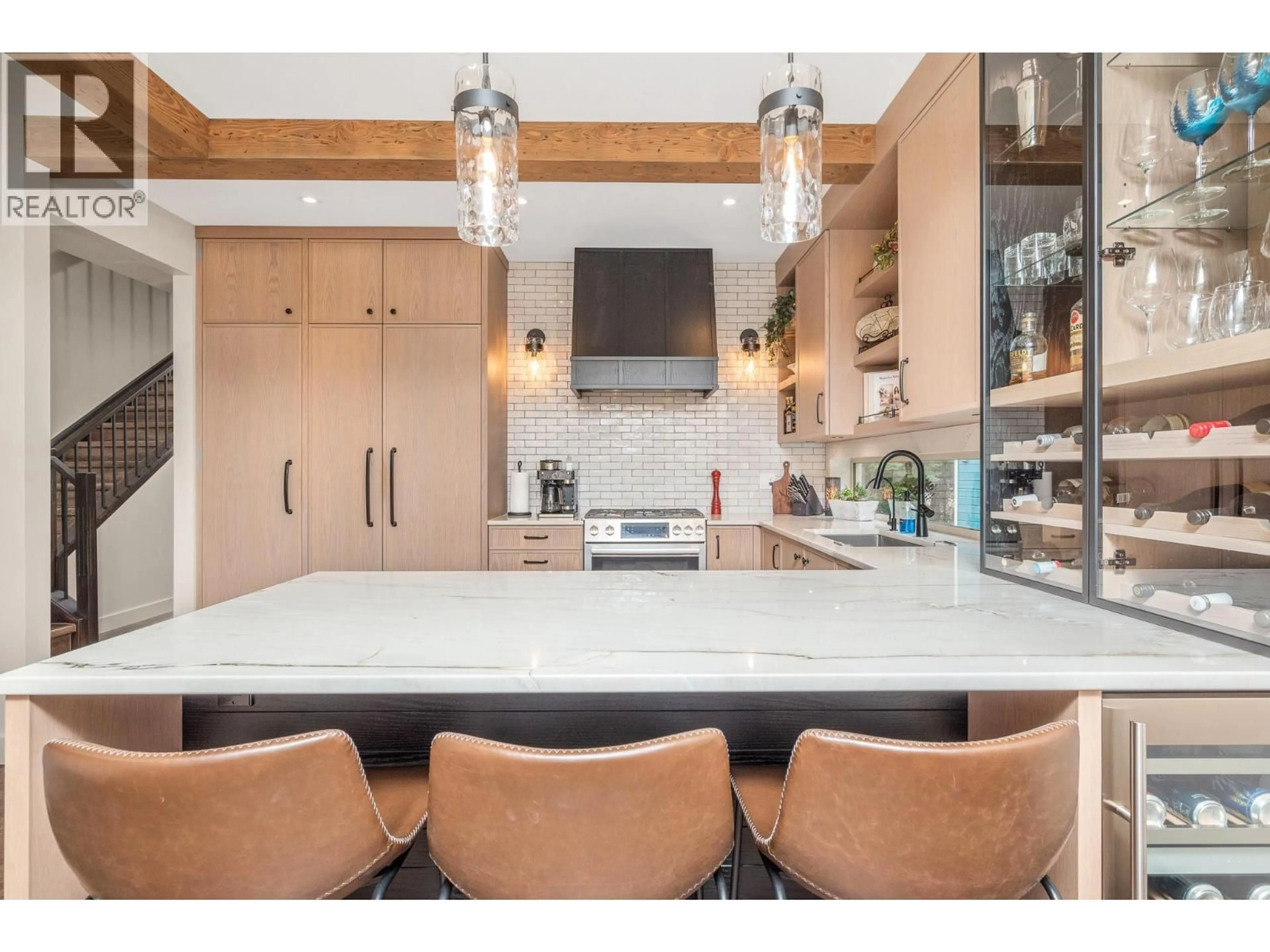 Contemporary kitchen, ceramic/tile floor for 1 & 2 - 440 MONASHEE ROAD, Vernon British Columbia V1B0S5