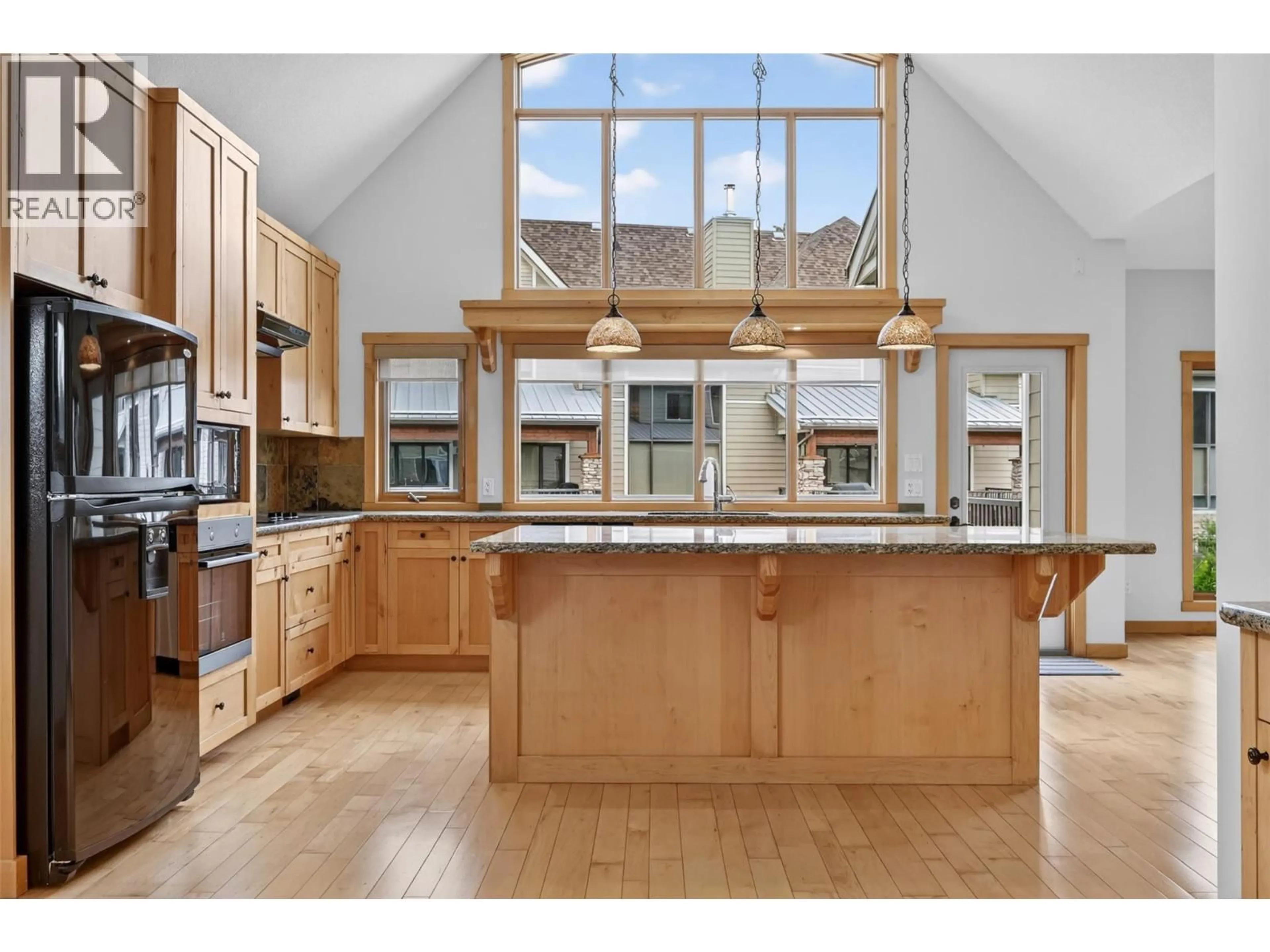 Open concept kitchen, unknown for 21 - 6800 COLUMBIA LAKE ROAD, Fairmont Hot Springs British Columbia V0B1L2