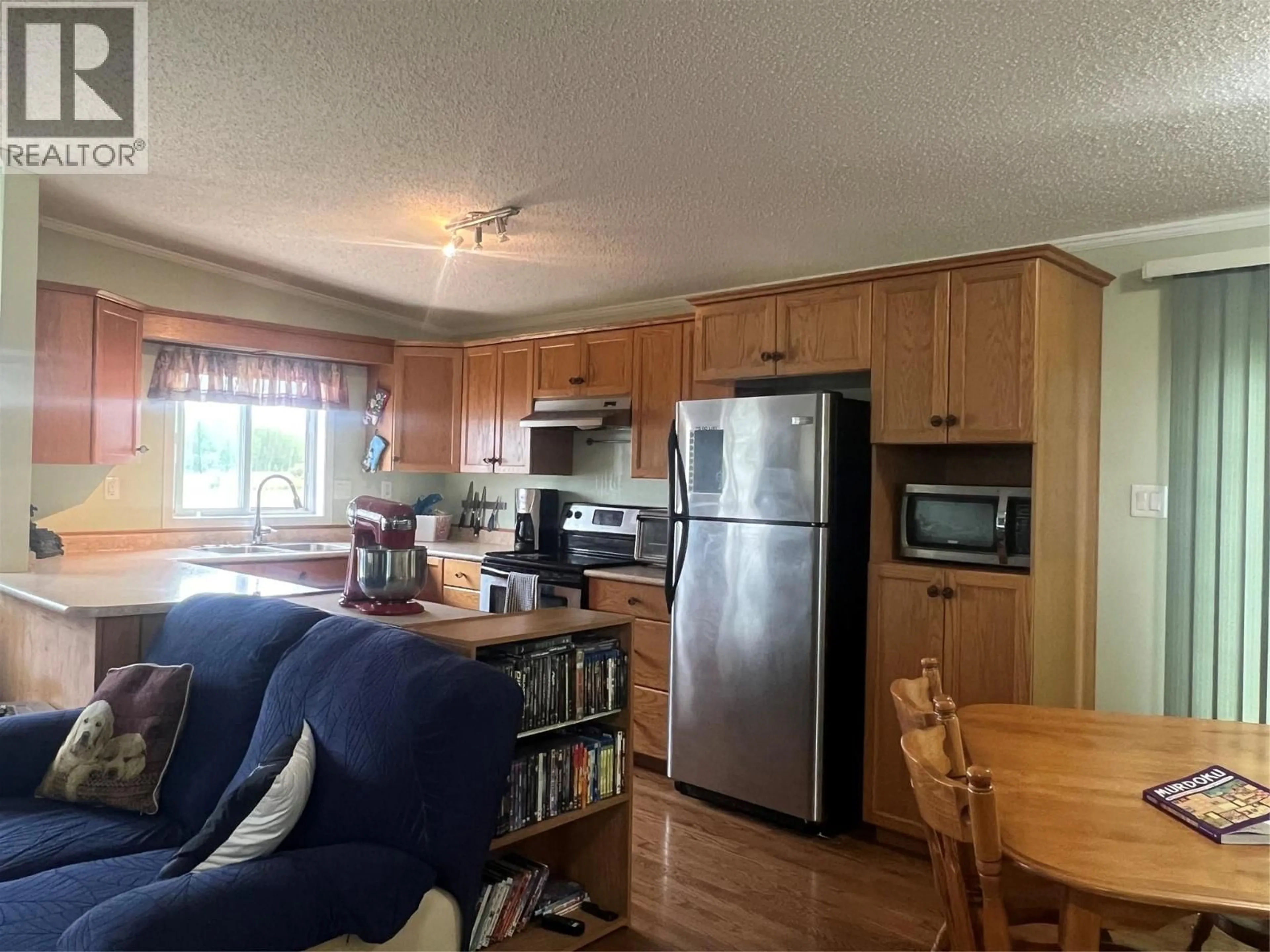 Standard kitchen, wood/laminate floor for 9 - 9800 18 STREET, Dawson Creek British Columbia V1G5A4