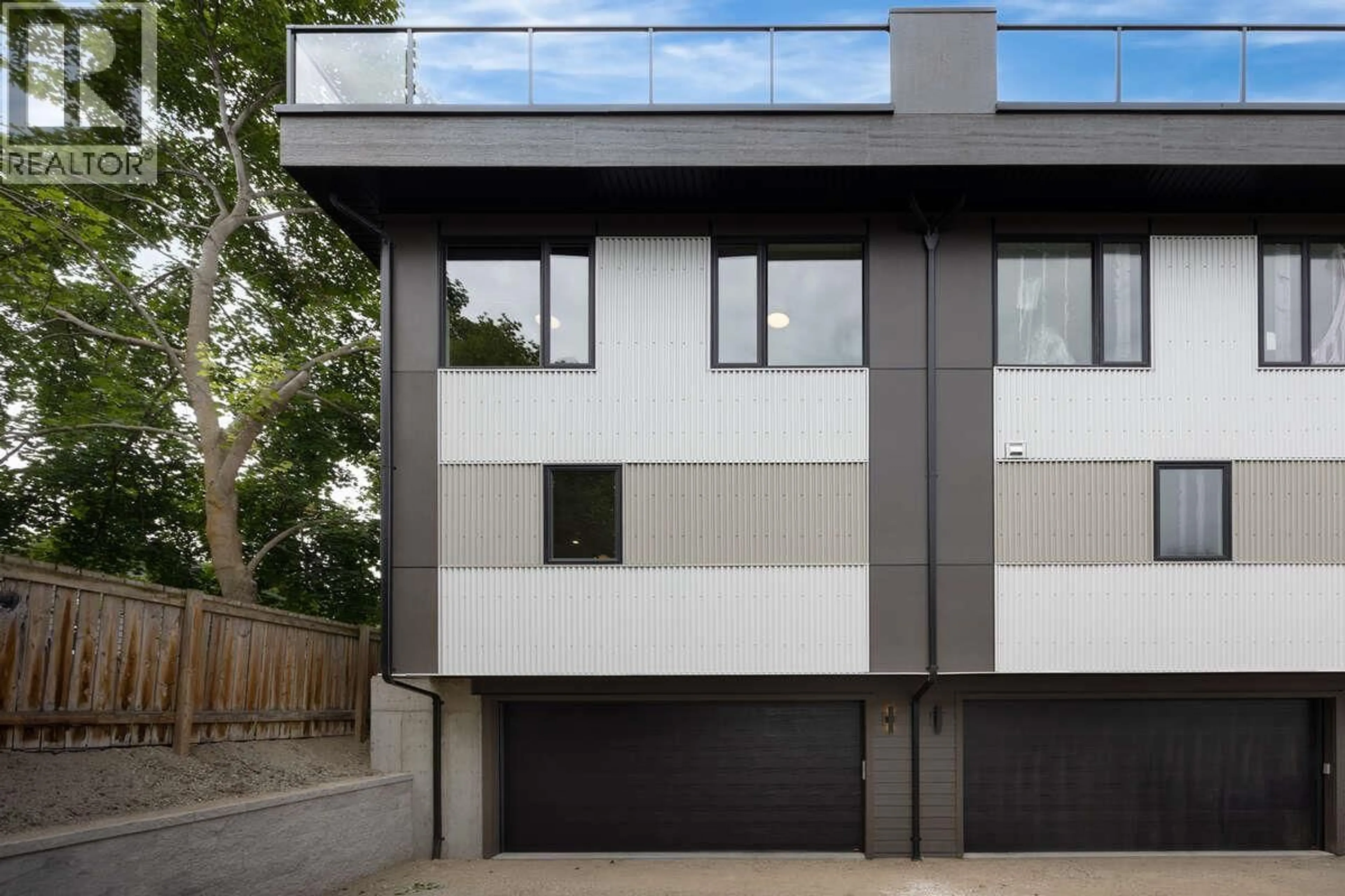 Home with vinyl exterior material, street for 4 - 1506 39A AVENUE, Vernon British Columbia V1Y7N2