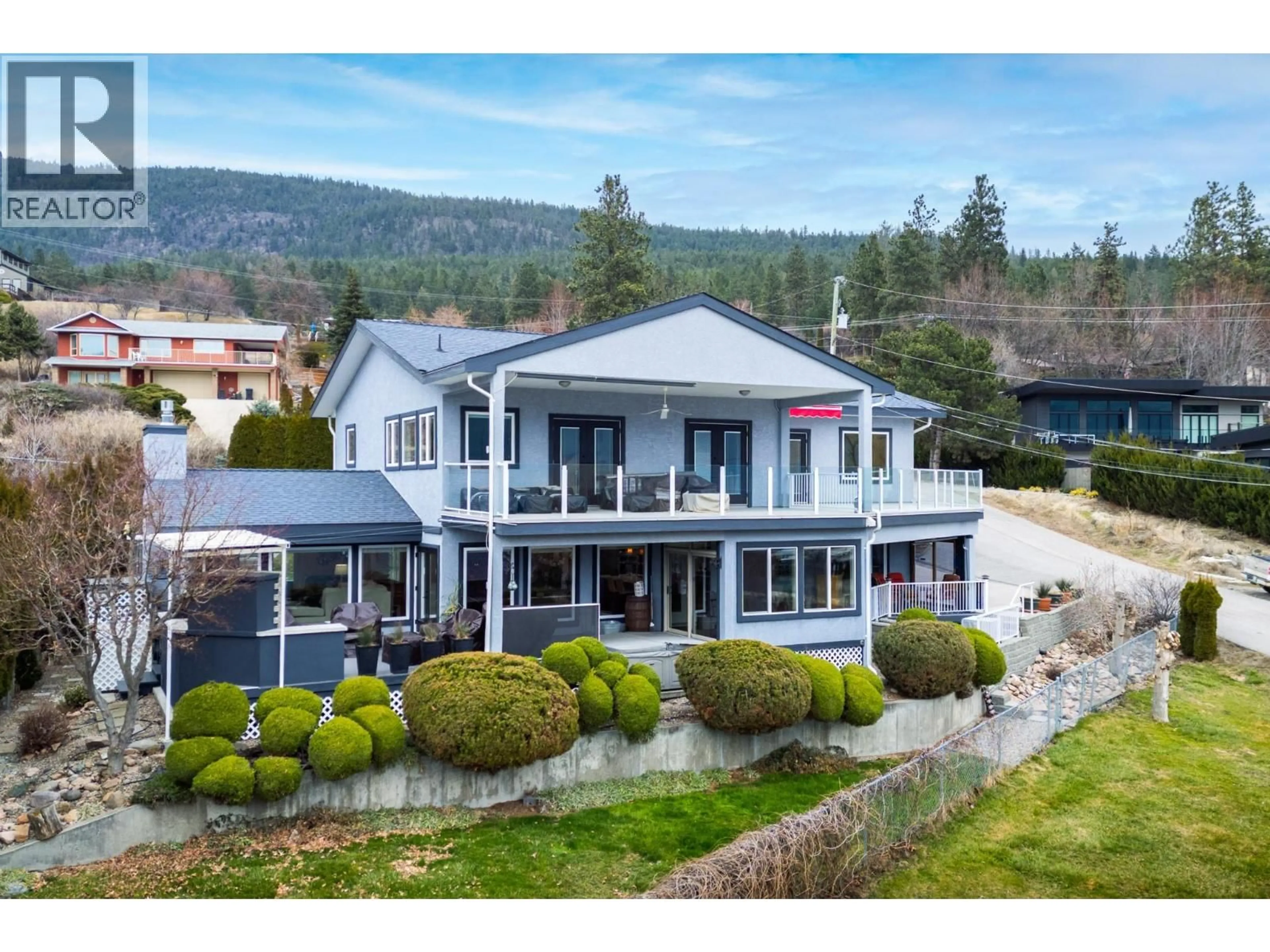 A pic from outside/outdoor area/front of a property/back of a property/a pic from drone, mountain view for 955 GABLE ROAD, Lake Country British Columbia V4V1C3