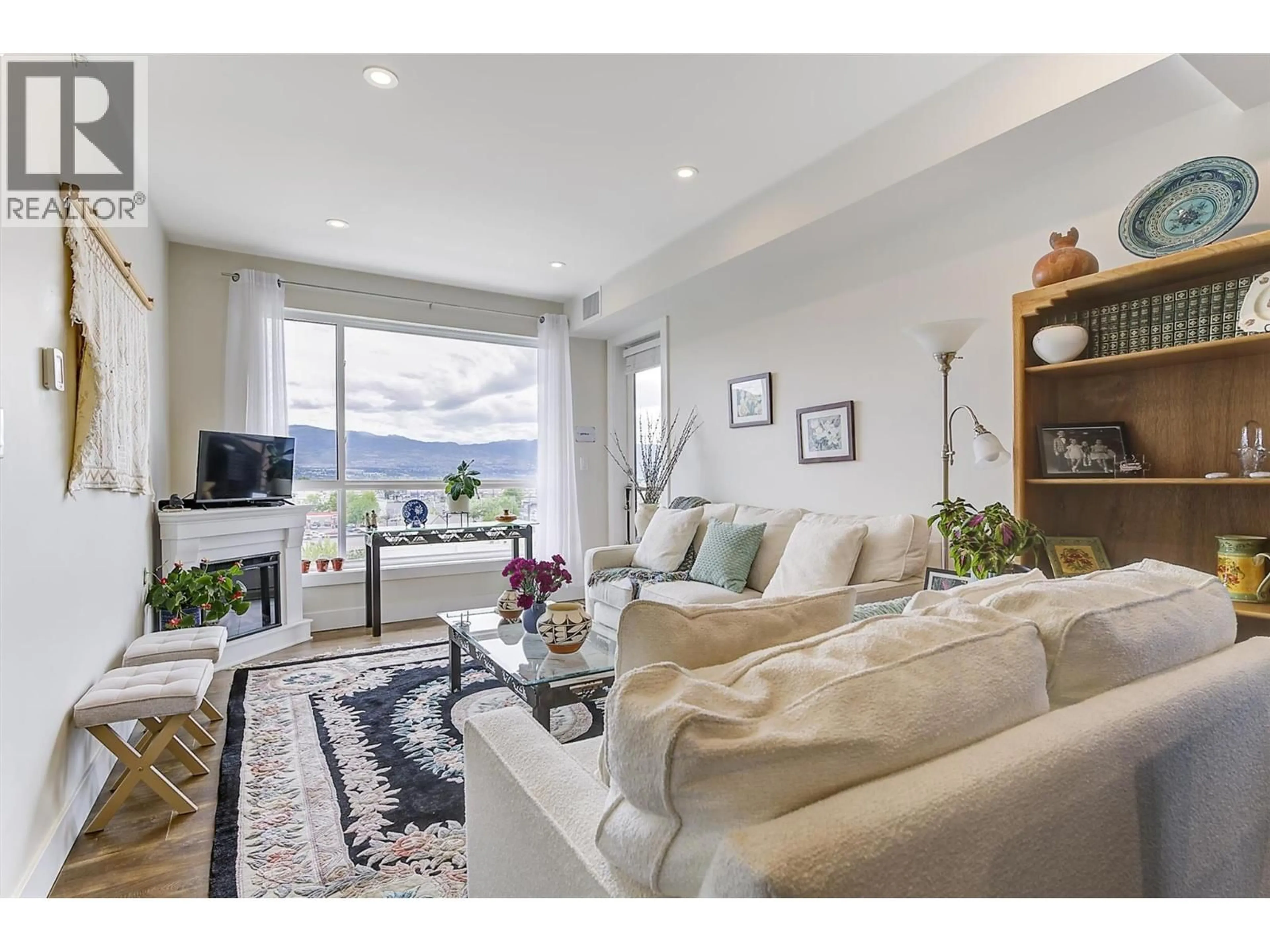 Living room with furniture, unknown for 608 - 1925 ENTERPRISE WAY, Kelowna British Columbia V1Y0J8