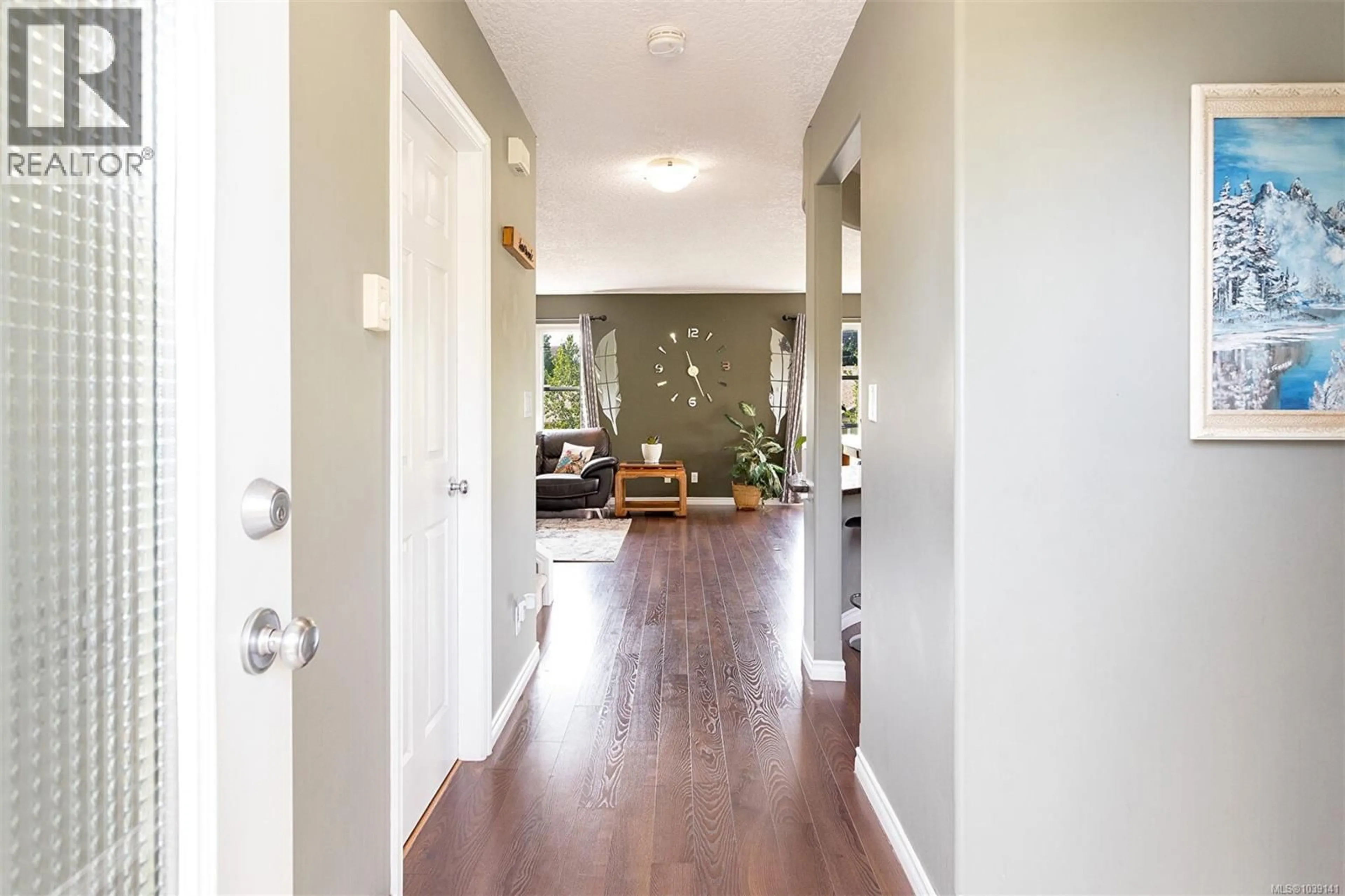 Indoor entryway for 305 - 908 BROCK AVENUE, Langford British Columbia V9B3C6
