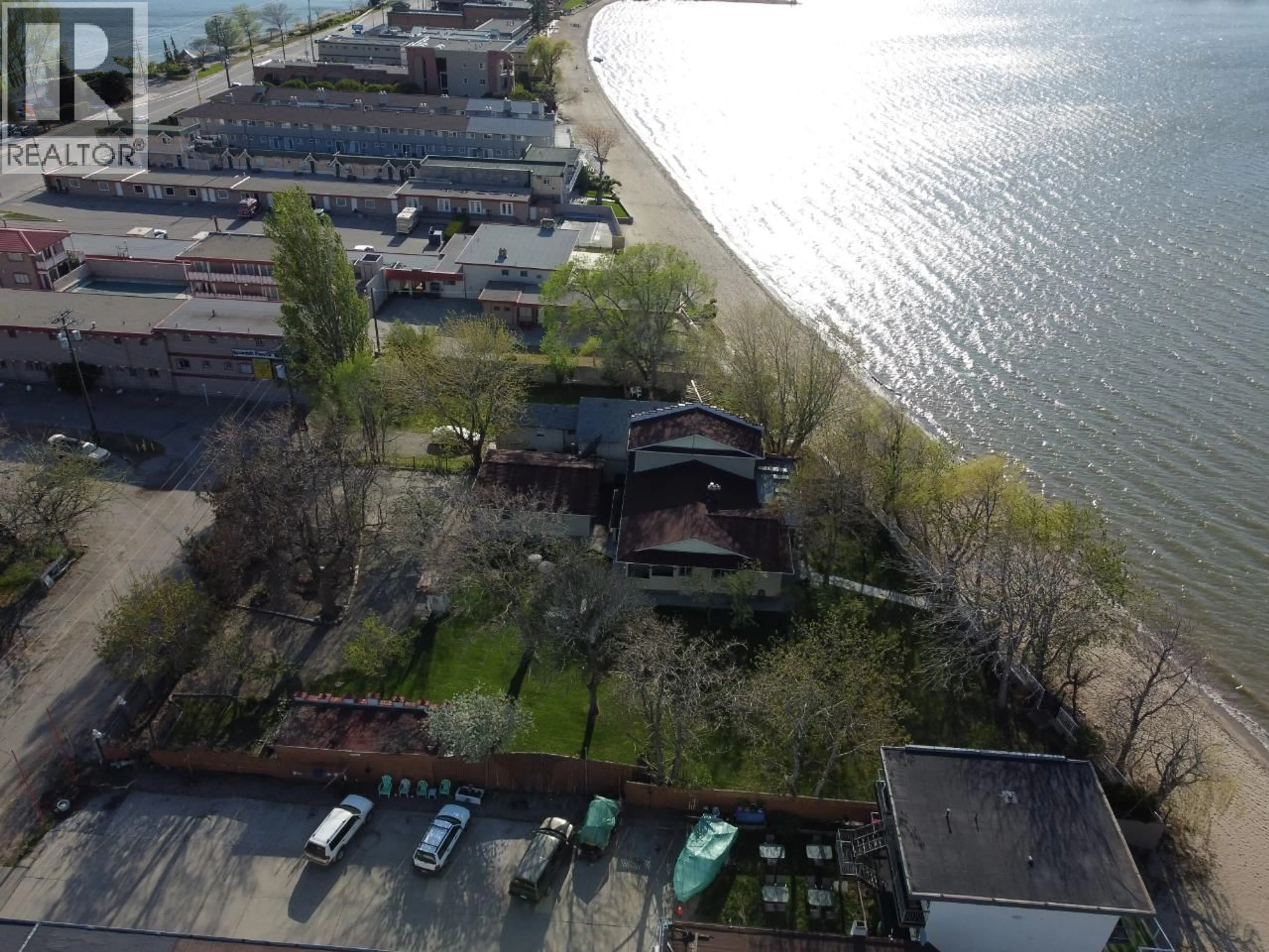 A pic from outside/outdoor area/front of a property/back of a property/a pic from drone, water/lake/river/ocean view for 6906-6908 PONDEROSA DRIVE, Osoyoos British Columbia V0H1V3