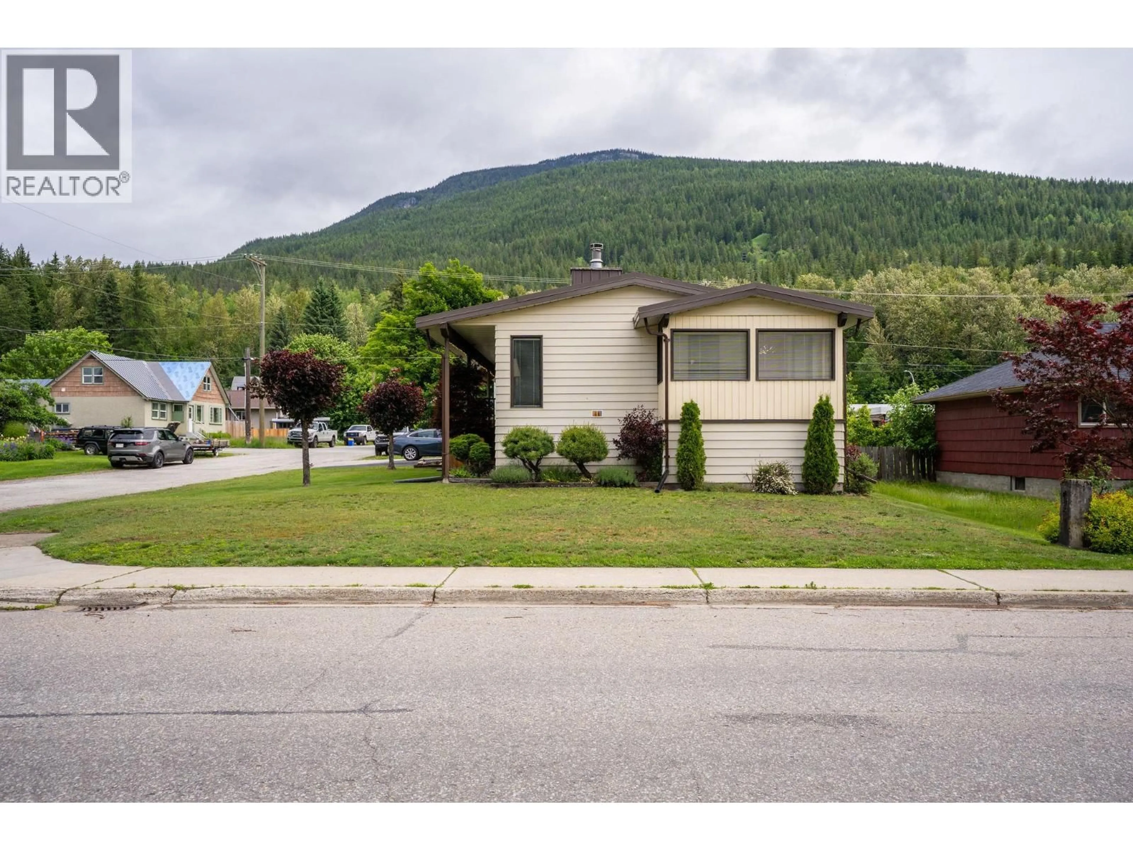 Unknown for 108 FORD STREET, Revelstoke British Columbia V0E2S0