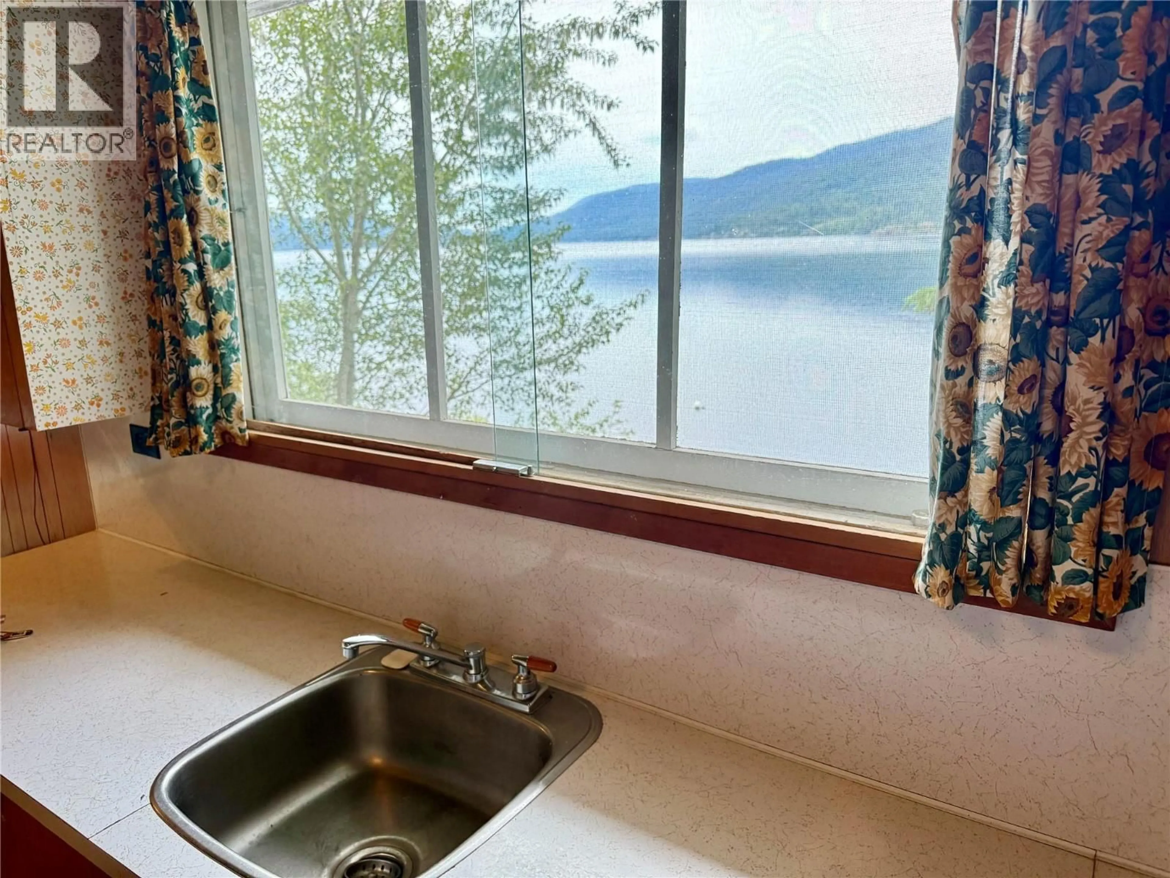 Unknown for 163 BROWN ROAD, Christina Lake British Columbia V0H1E2