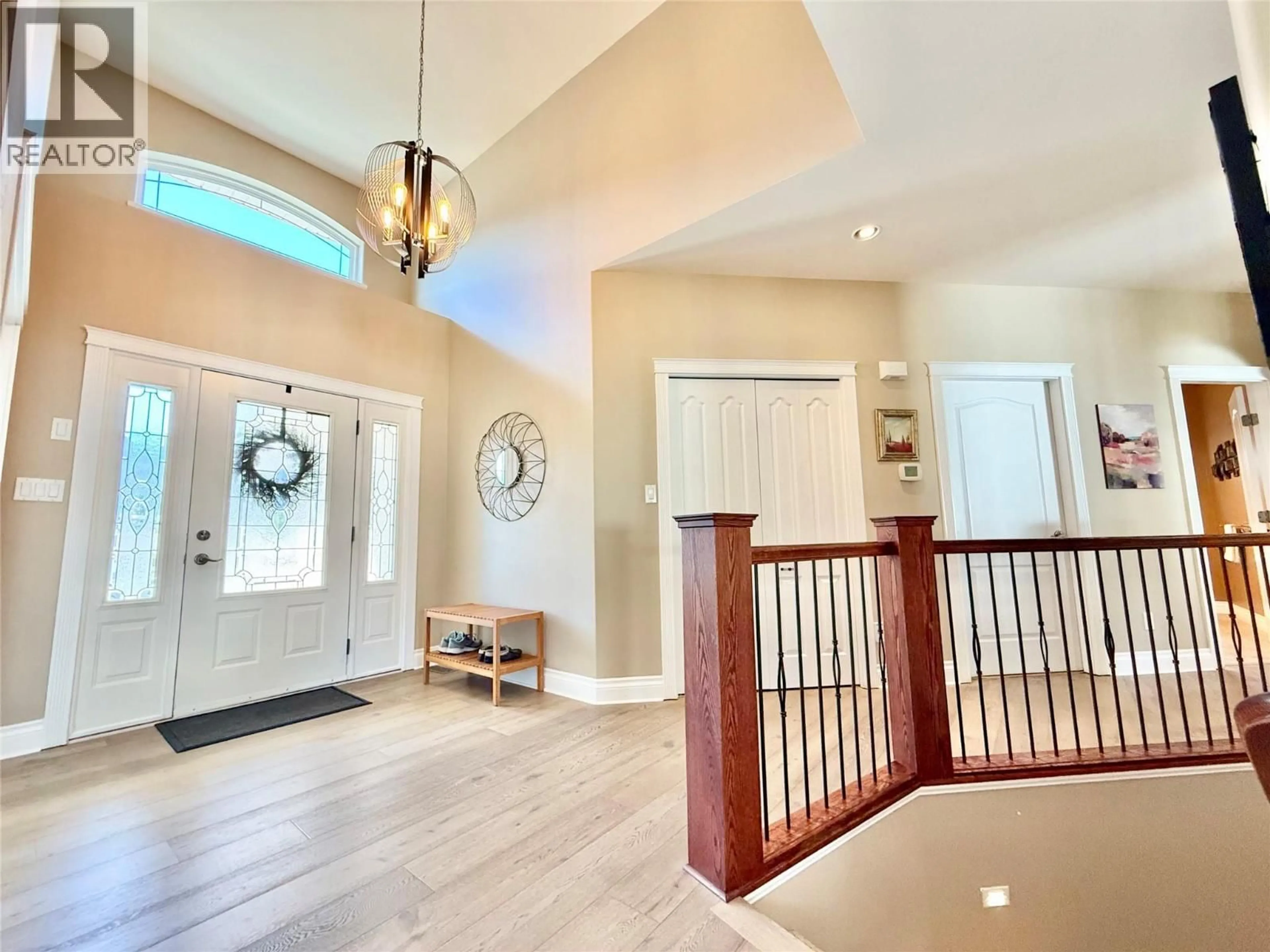 Indoor entryway for 2180 BRYCEN PLACE, Grand Forks British Columbia V0H1H0