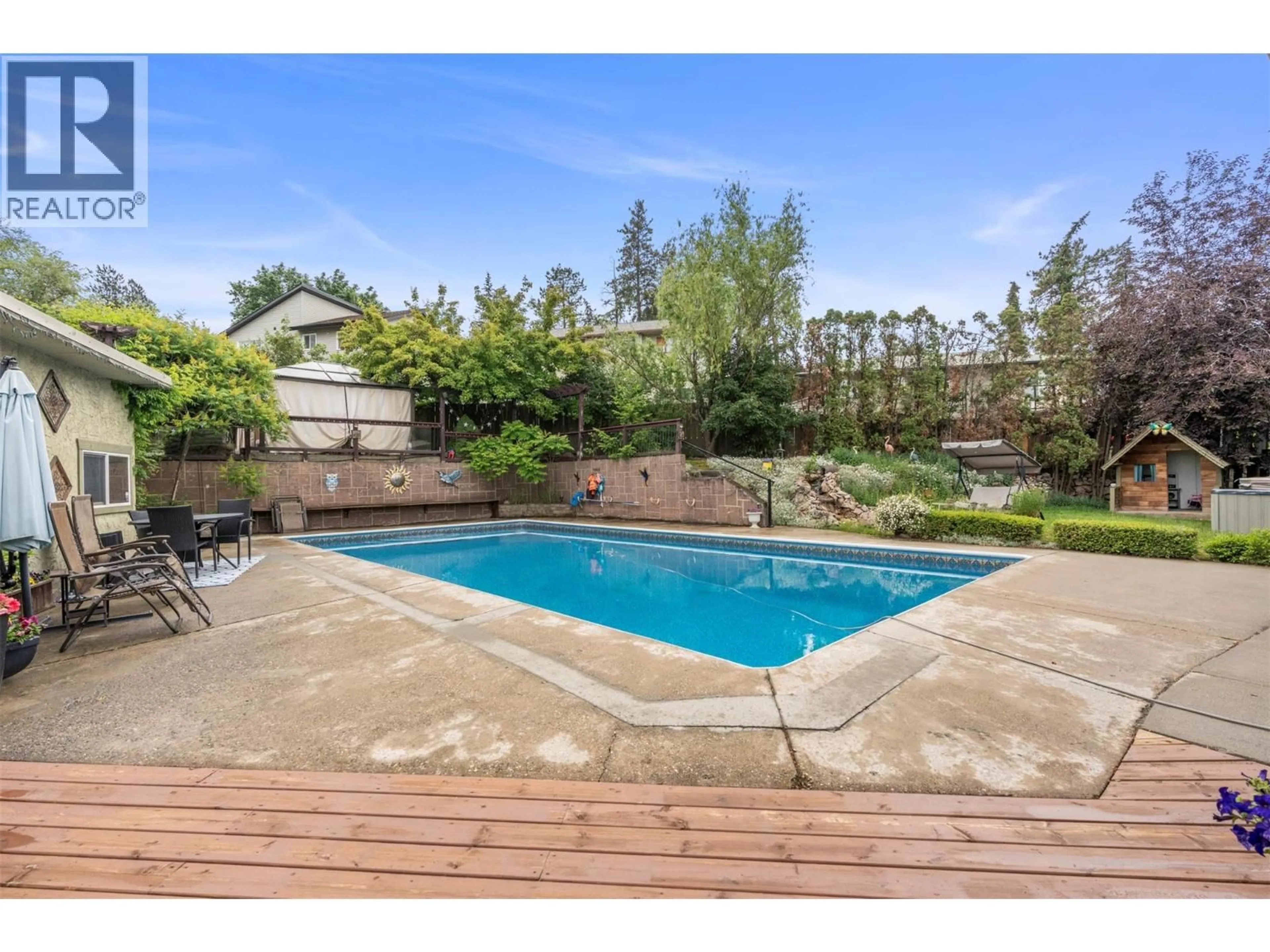 Pool for 4105 PLEASANT VALLEY ROAD, Vernon British Columbia V1T4M1
