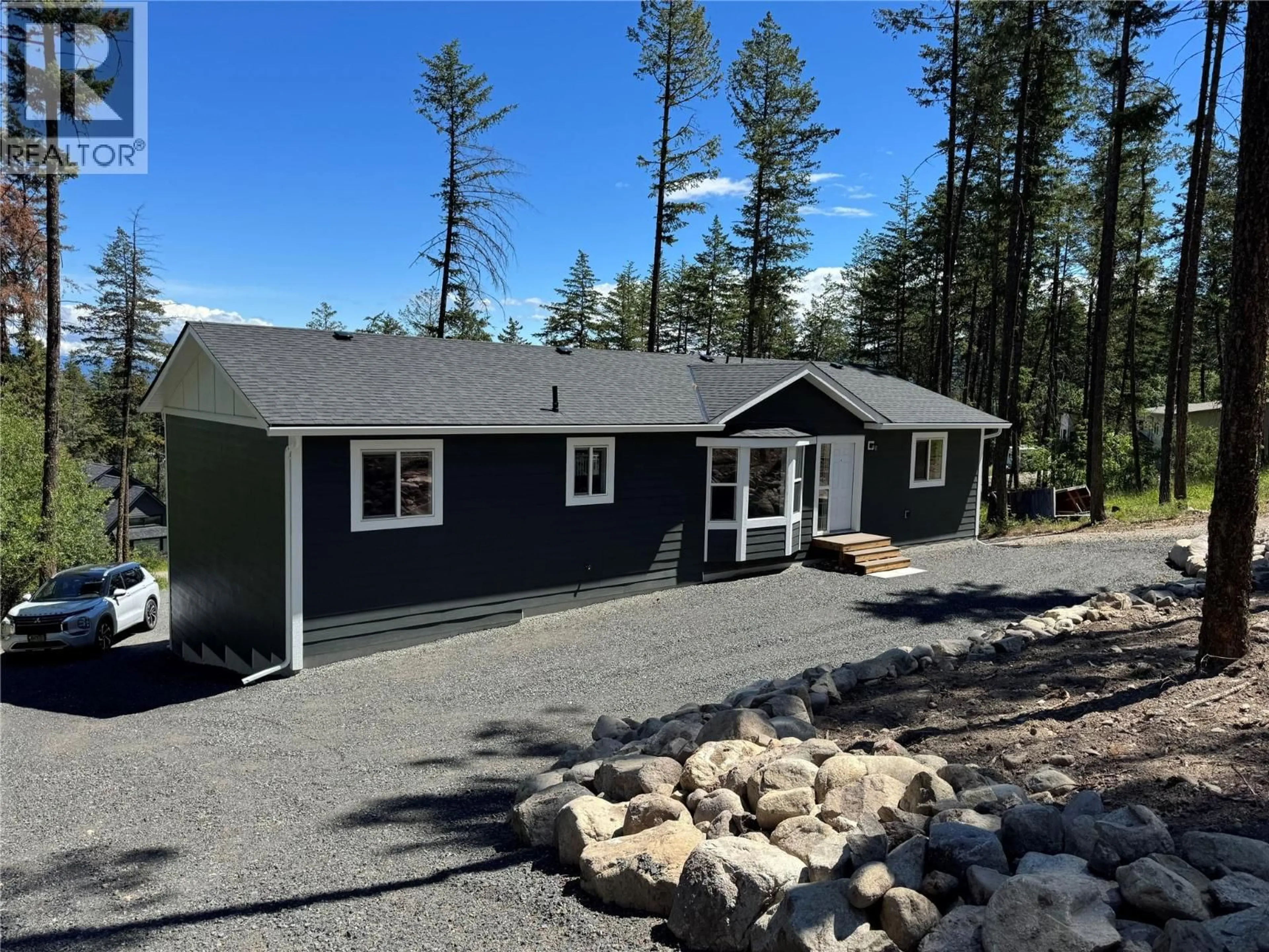 Home with vinyl exterior material, unknown for 7932 ALPINE ROAD, Kelowna British Columbia V1Z3V4