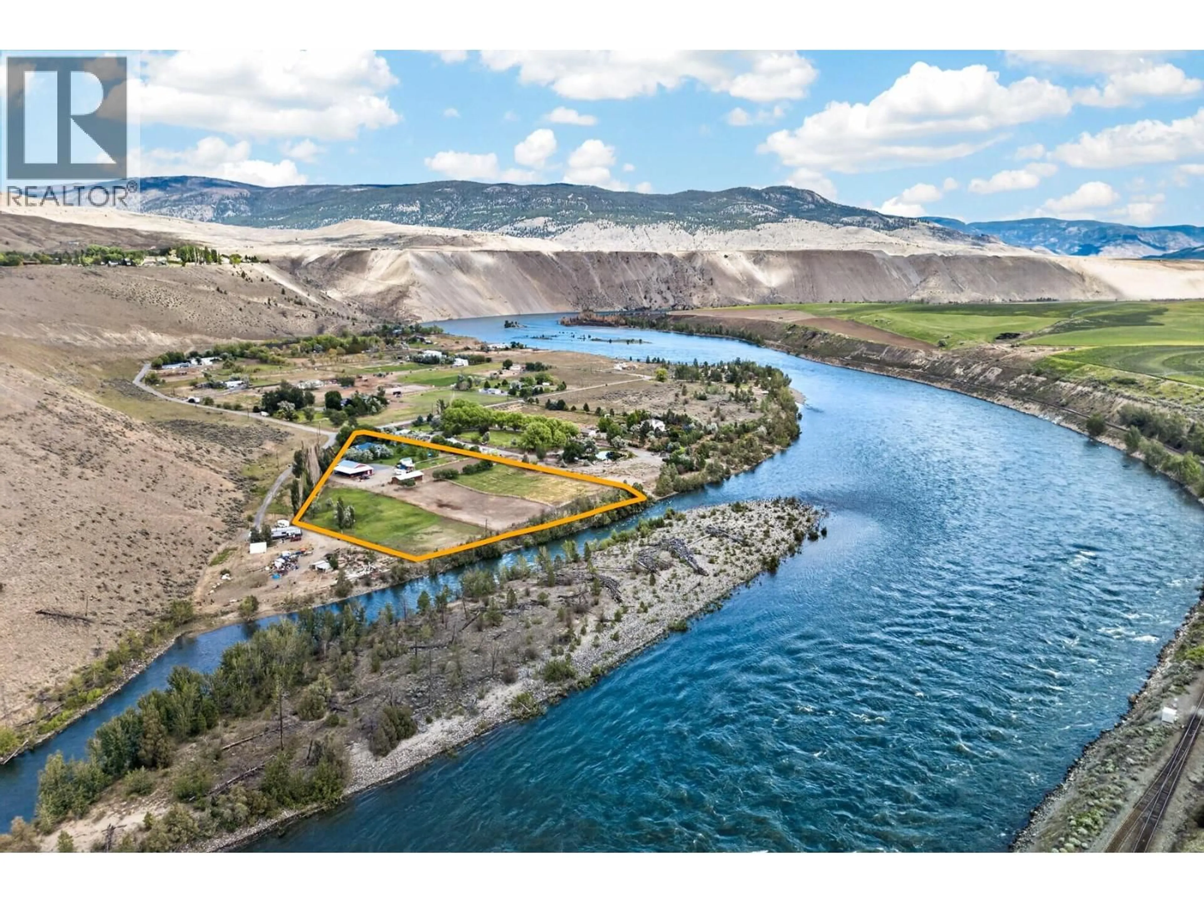 A pic from outside/outdoor area/front of a property/back of a property/a pic from drone, water/lake/river/ocean view for 1260 THOMPSON COURT, Kamloops British Columbia V0K2J0