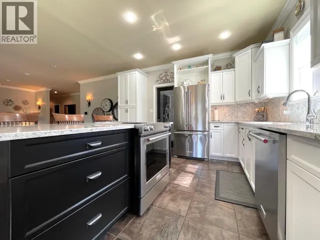 2210 BURGESS AVENUE, Merritt 3