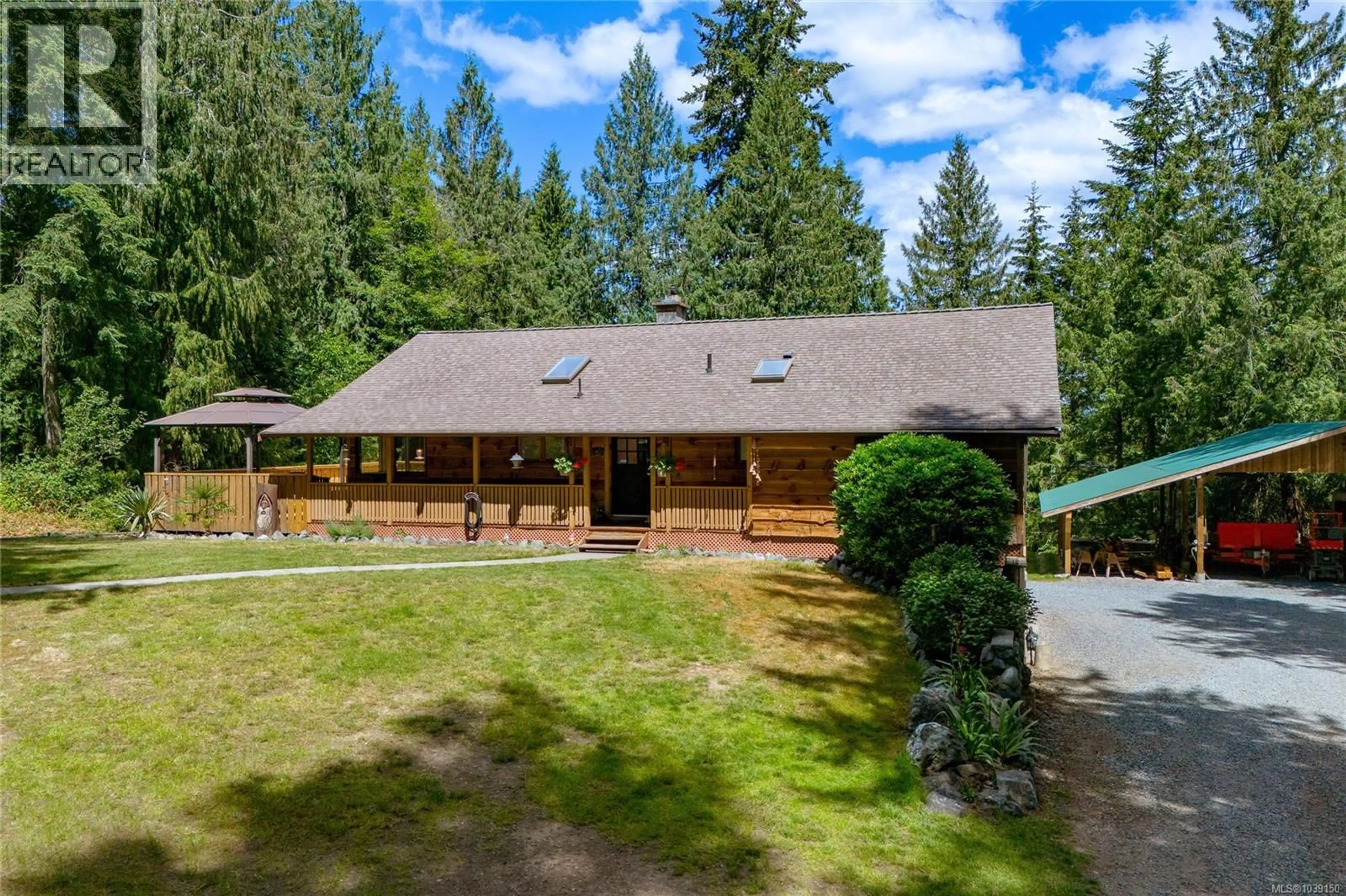 A pic from outside/outdoor area/front of a property/back of a property/a pic from drone, unknown for 1135 BRAITHWAITE DRIVE, Cobble Hill British Columbia V8H0E2