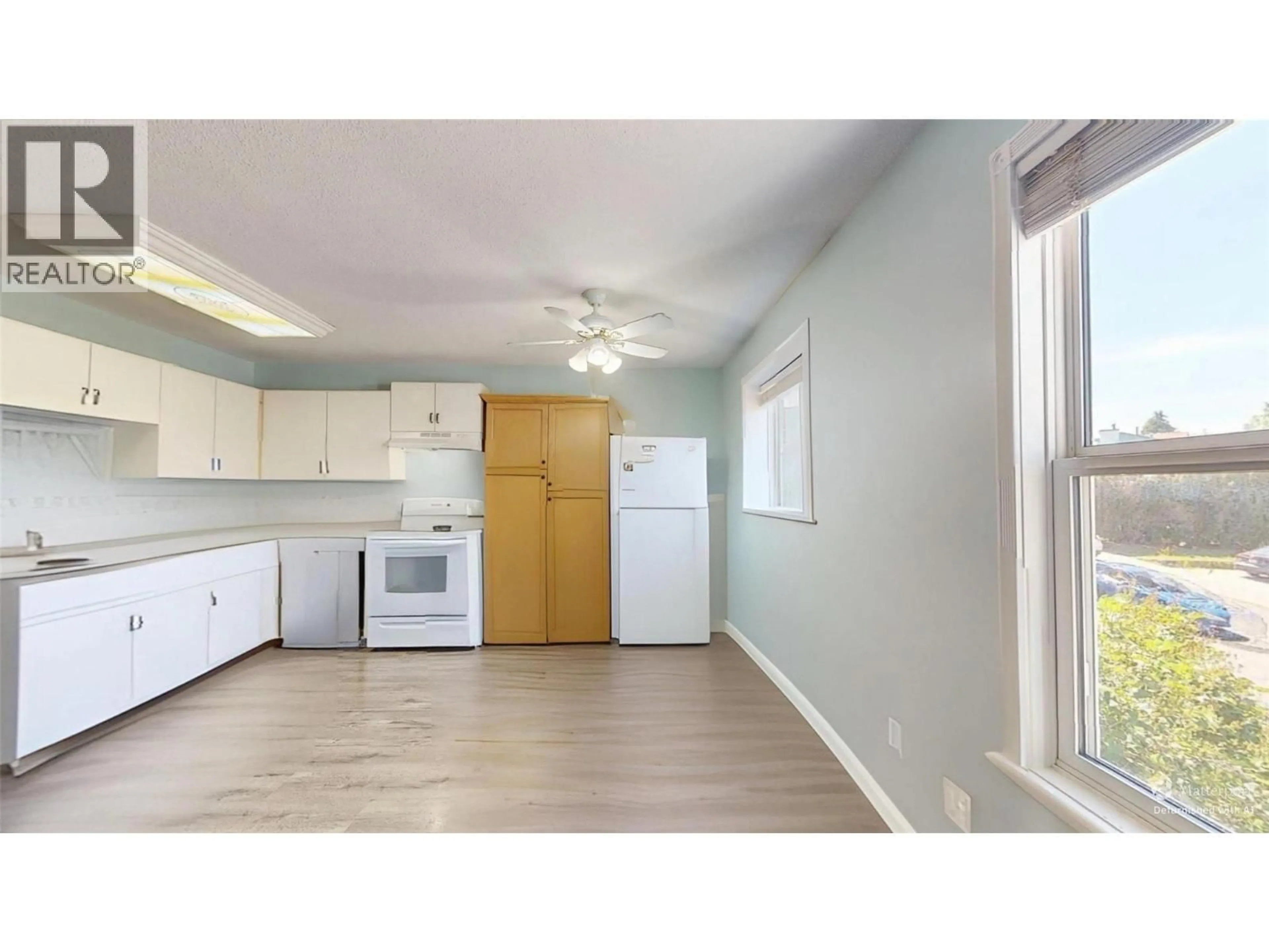 Unknown for 201 HOLLYBURN DRIVE, Kamloops British Columbia V2E1Y9