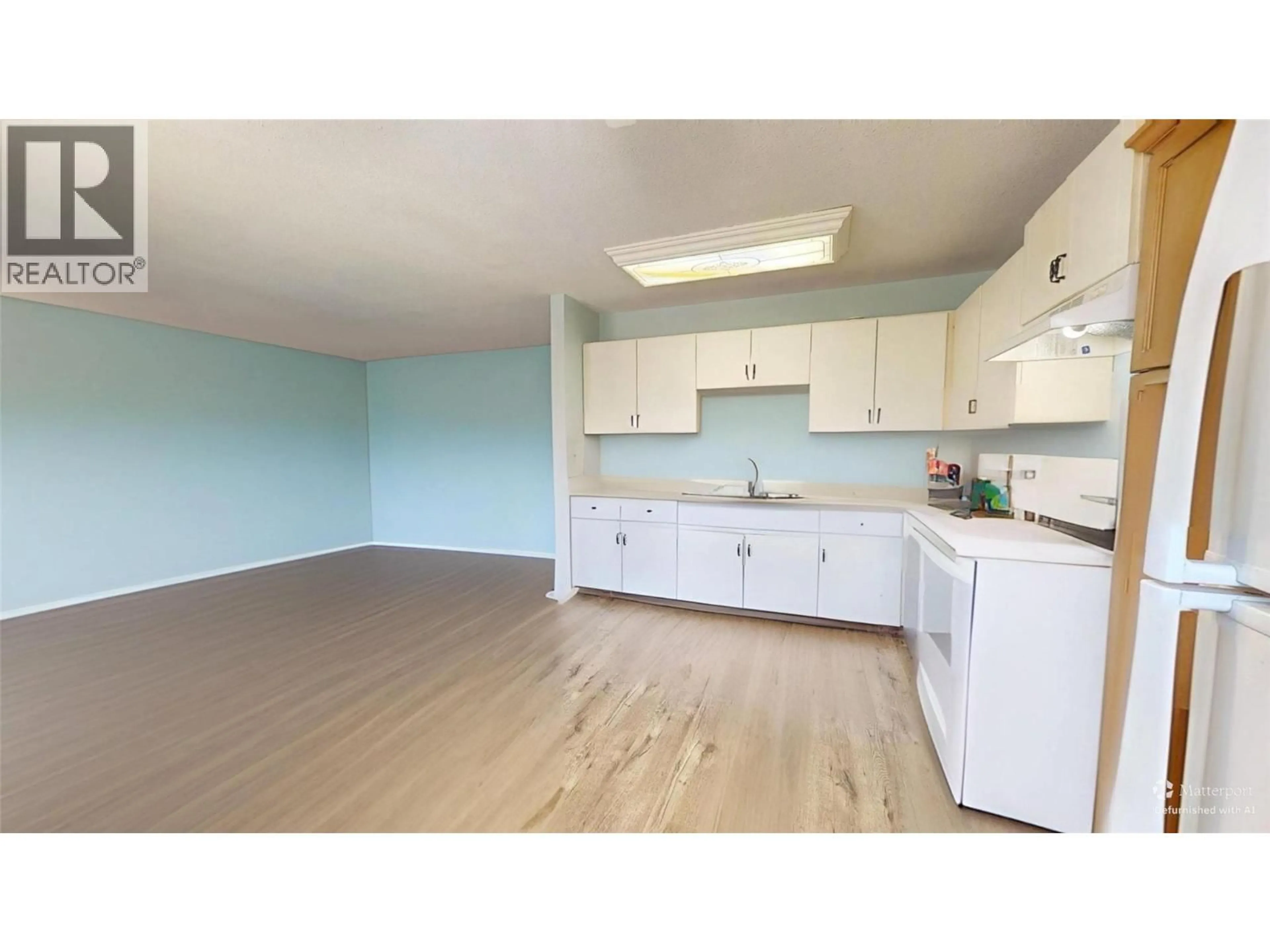 A pic of a room for 201 HOLLYBURN DRIVE, Kamloops British Columbia V2E1Y9