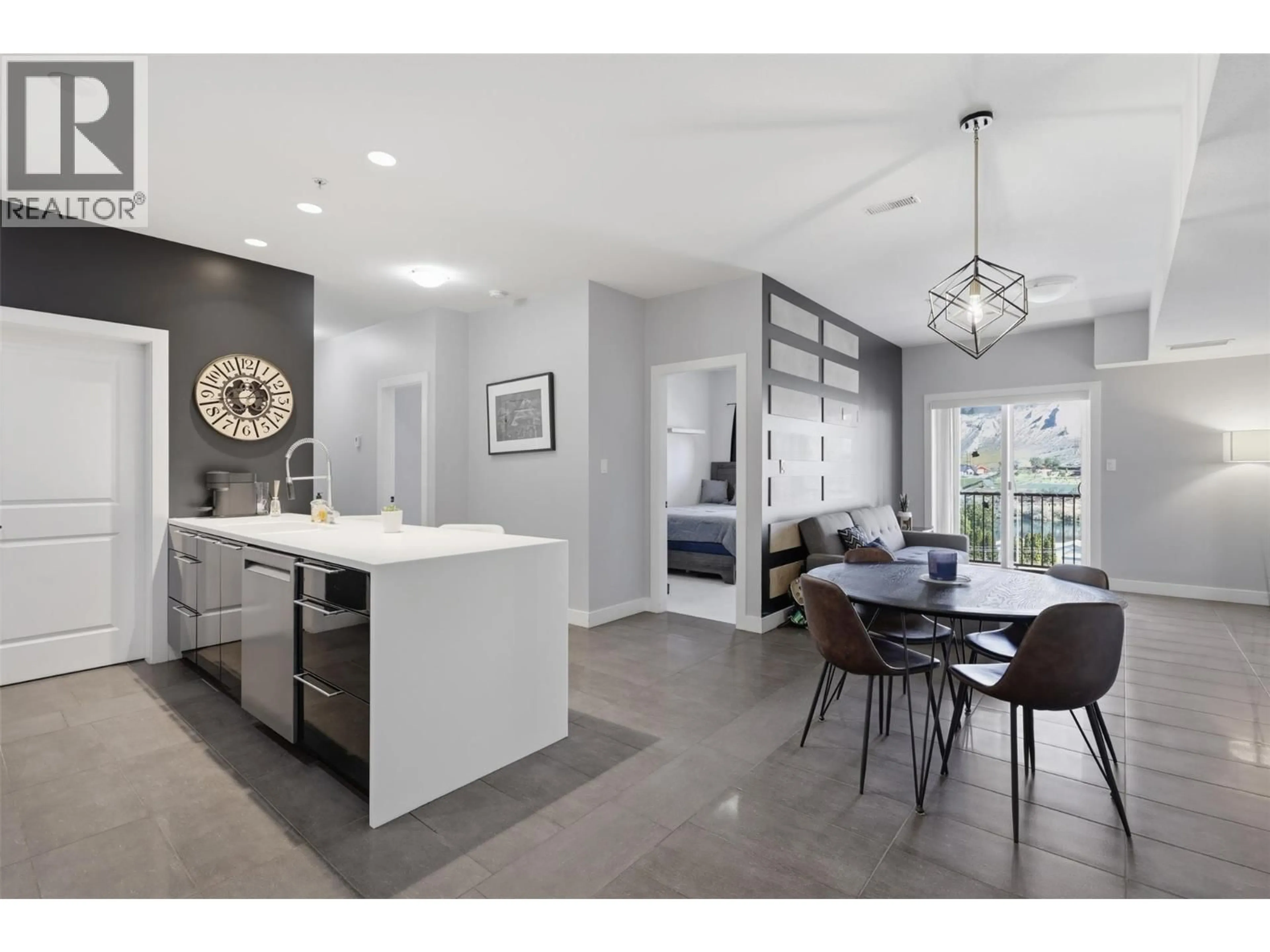 Open concept kitchen, ceramic/tile floor for 411 - 5170 DALLAS DRIVE, Kamloops British Columbia V2C0C7
