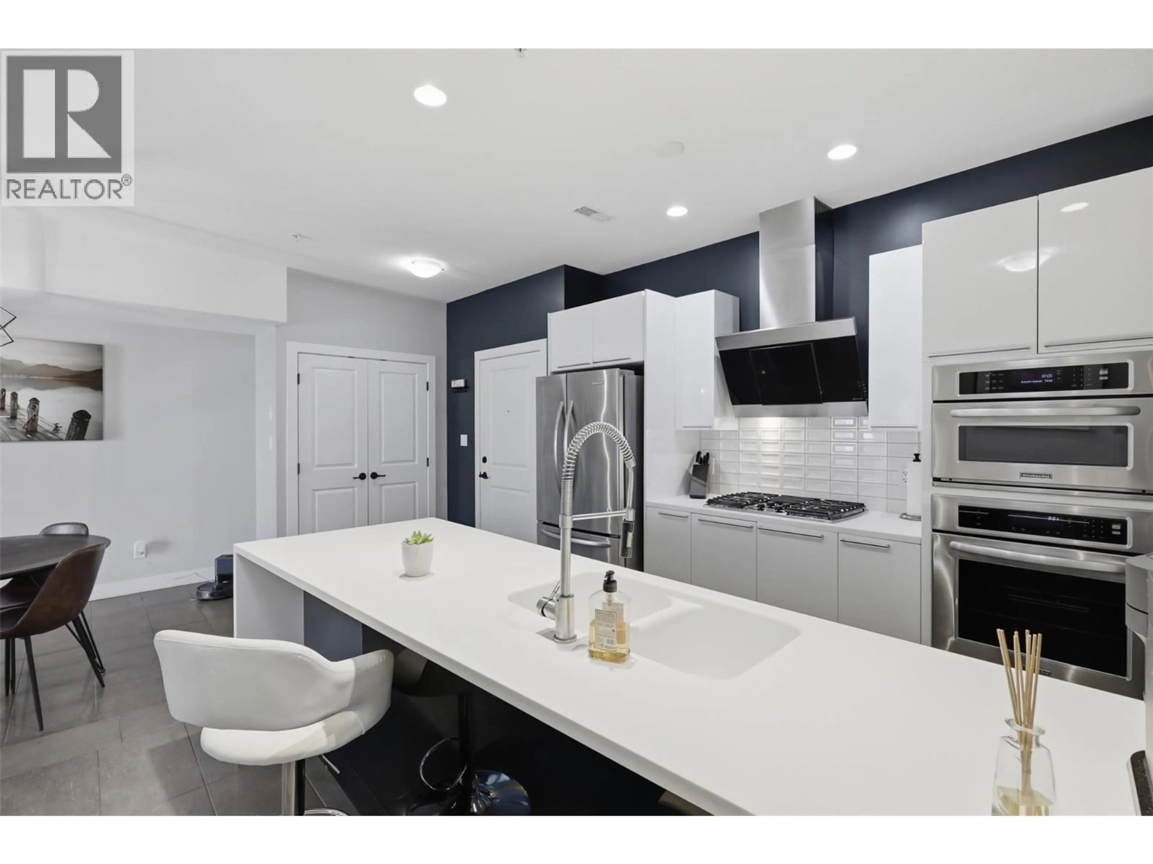 Contemporary kitchen, ceramic/tile floor for 411 - 5170 DALLAS DRIVE, Kamloops British Columbia V2C0C7