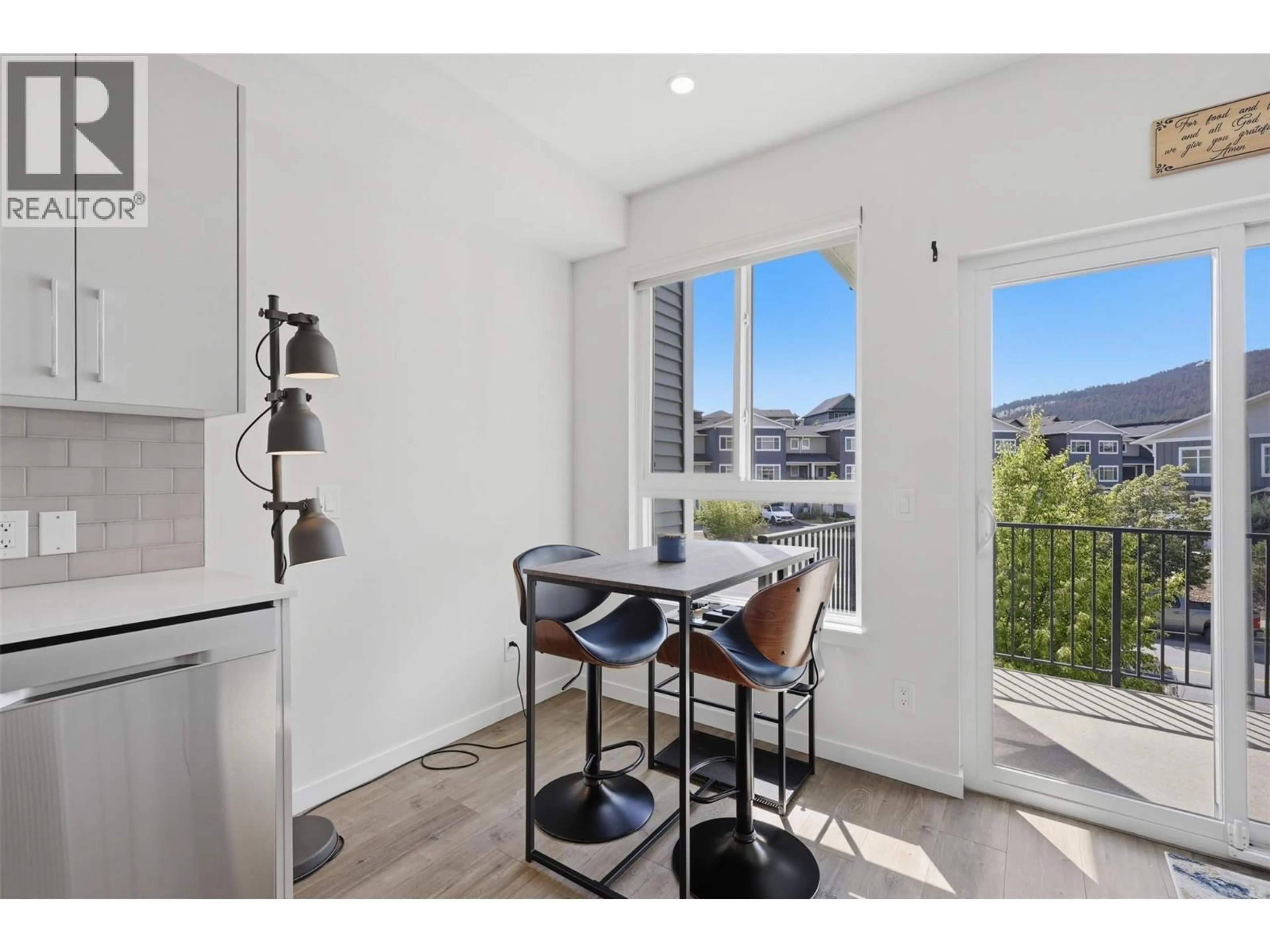 A pic of a room for 306 - 1880 HUGH ALLAN DRIVE, Kamloops British Columbia V1S0E8