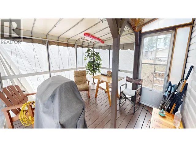 4746 BURNS AVENUE, Canal Flats 2