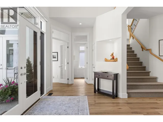 4558 WALKER ROAD, Kelowna 5