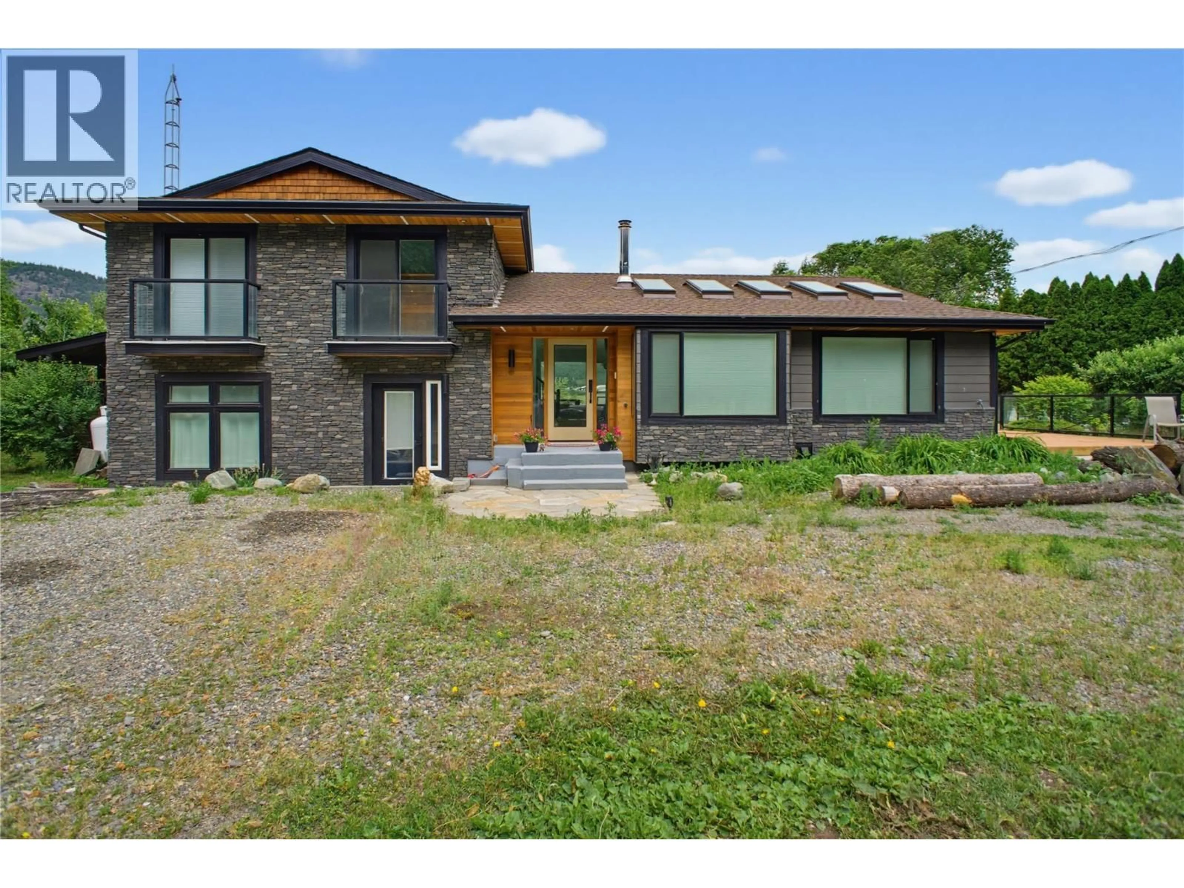 Home with brick exterior material, unknown for 8576 WESTSYDE ROAD, Kamloops British Columbia V2B8S3